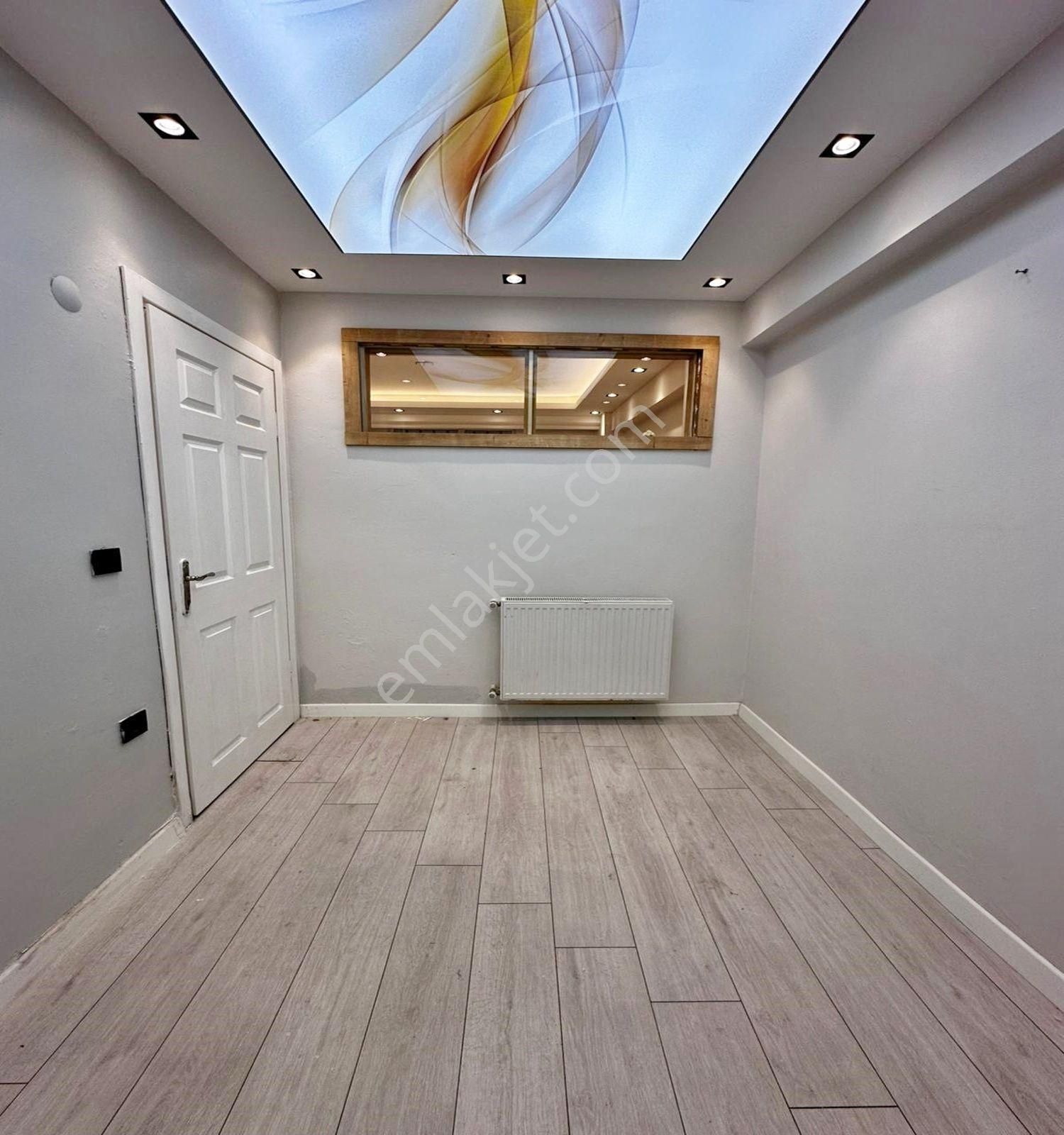 Esenyurt Pınar Mah.2+1 Balkonlu Yüksek Giriş 95m2 1.980.000 Tl