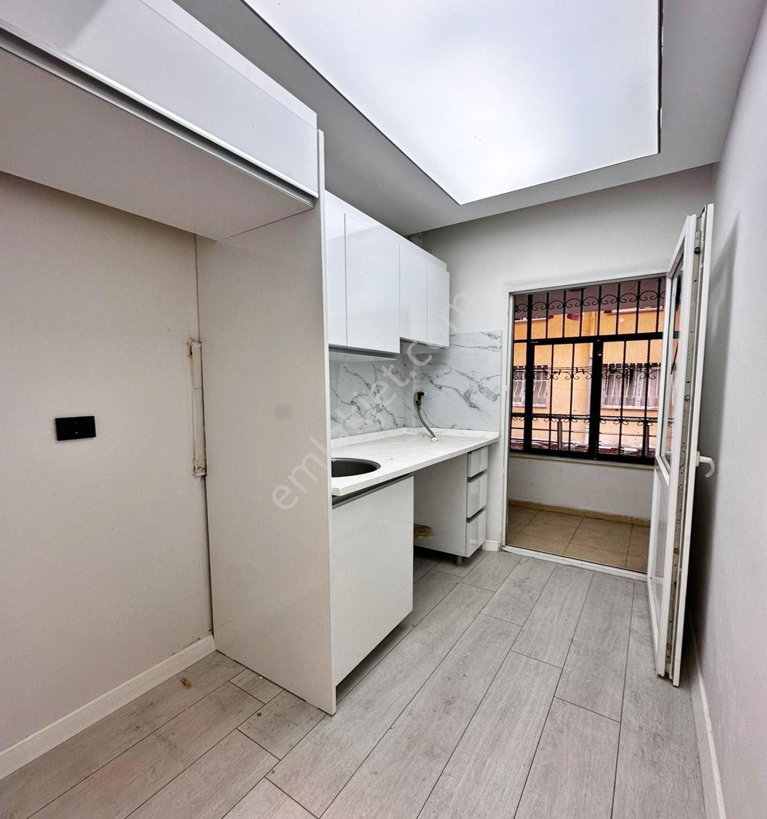 Esenyurt Pınar Mah.2+1 Balkonlu Yüksek Giriş 95m2 1.980.000 Tl - Görsel 8