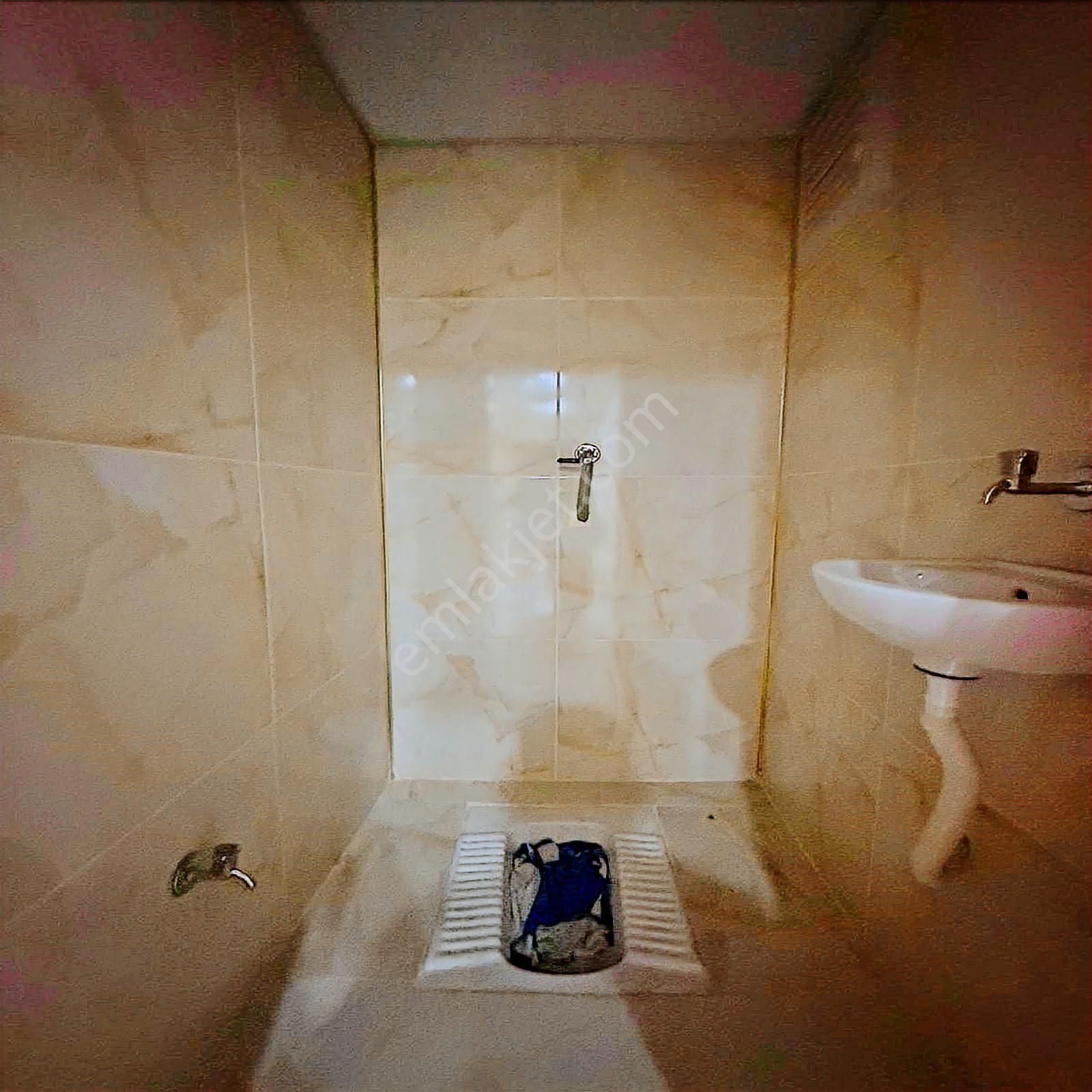 Esenyurt Barbaros H.p Mah 100m2 Uygun Fiyatlı Arakat 2.680.000 - Görsel 18