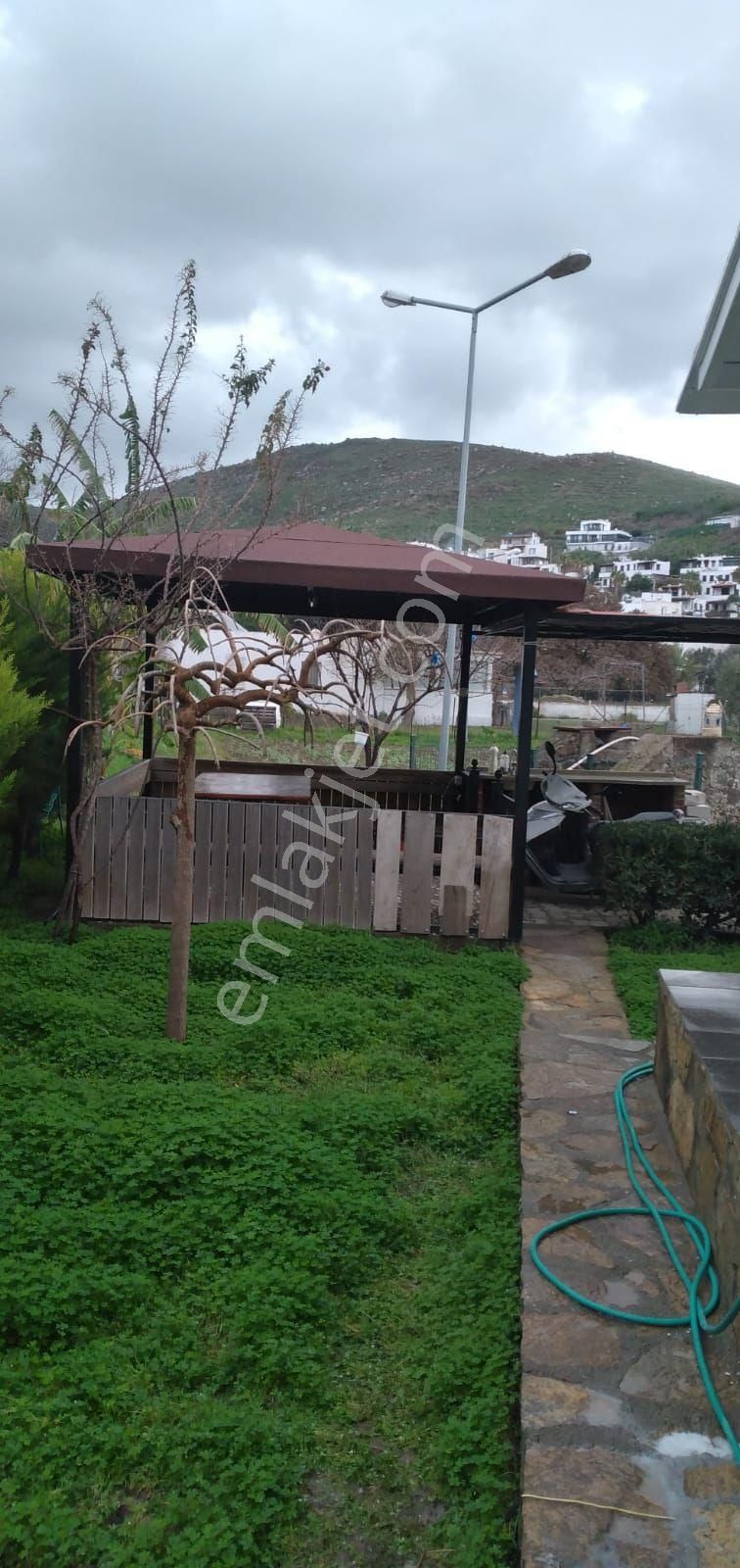 Turgutreis Kemer Köy İçinde Satılık Arazi(içinde Prefabrik Ev İle Beraber) - Görsel 7