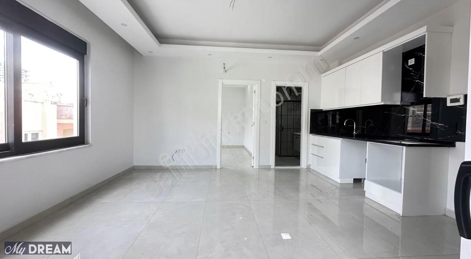 Alanya Mahmutlar Da Fiyat Performansı İle Satılık 1+1 Daire - Görsel 2