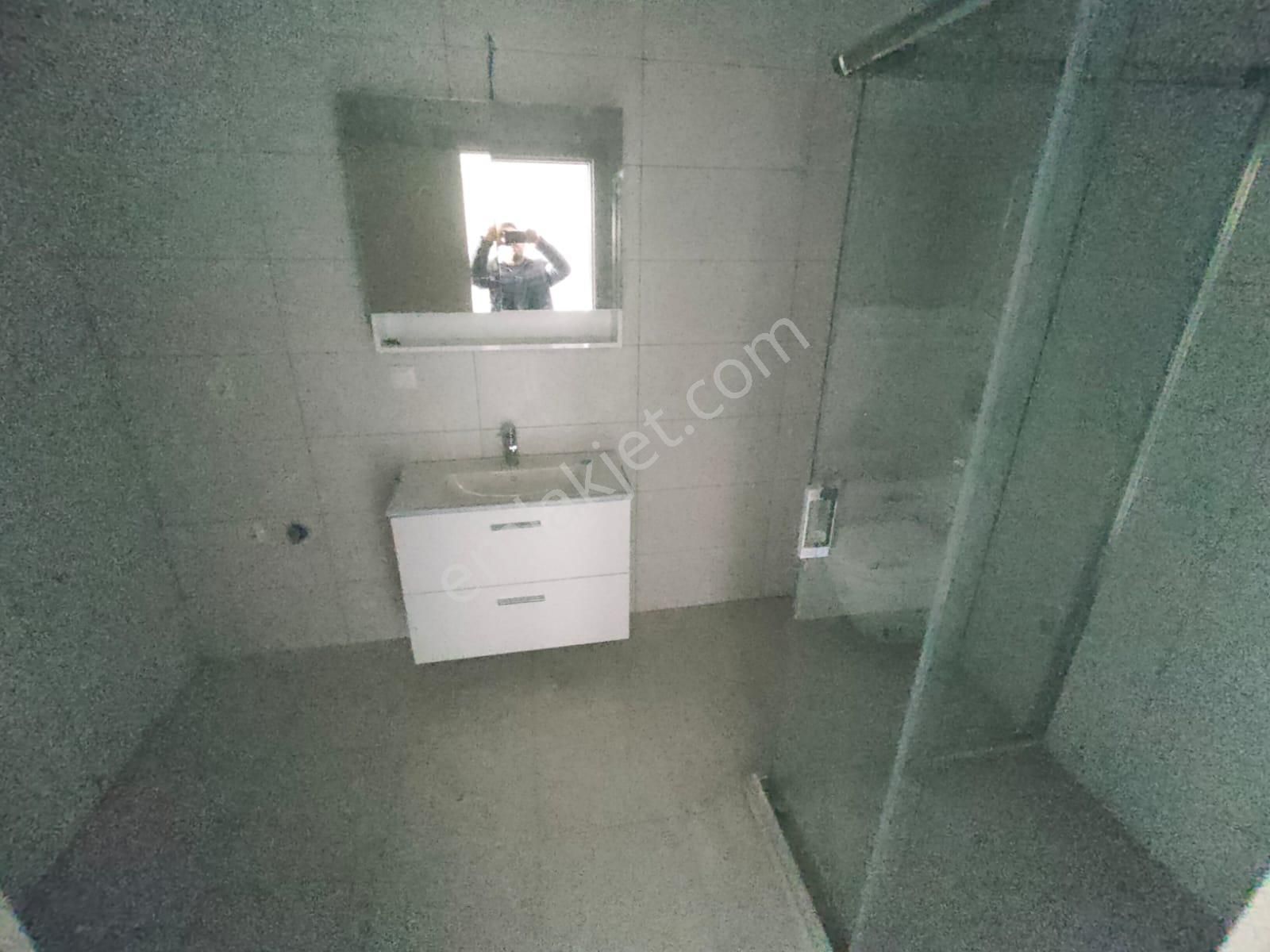 Emlak Dünyasından Altıntepede Satılık 3+2 Dubleks Daire - Görsel 3