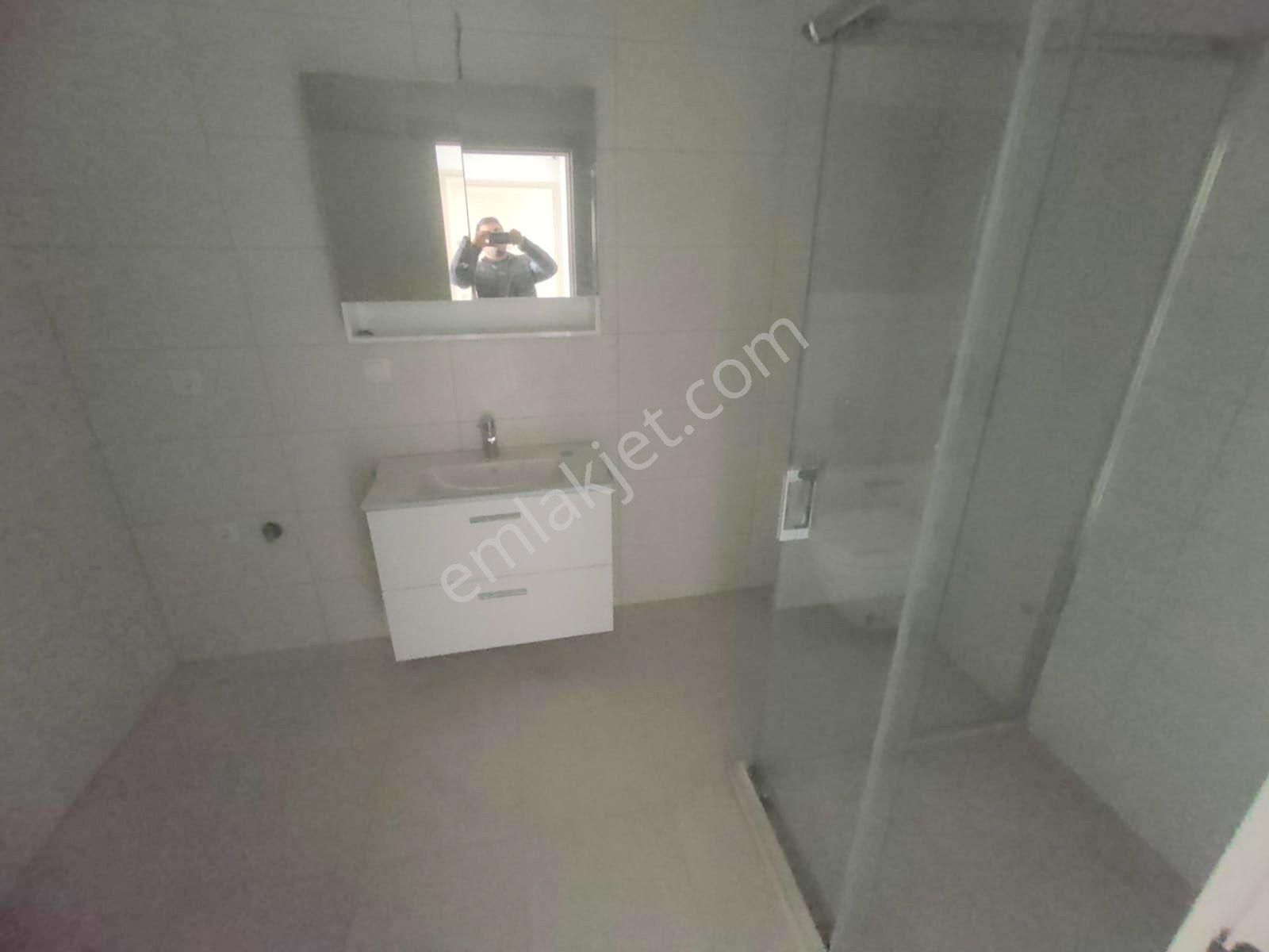 Emlak Dünyasından Altıntepede Satılık 3+2 Dubleks Daire - Görsel 4