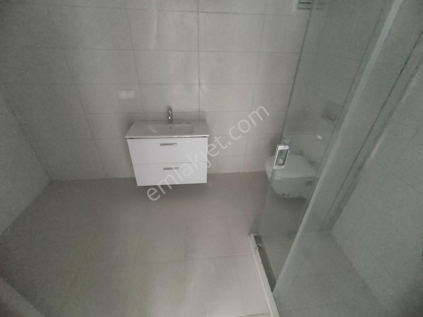 Emlak Dünyasından Altıntepede Satılık 3+2 Dubleks Daire - Görsel 15