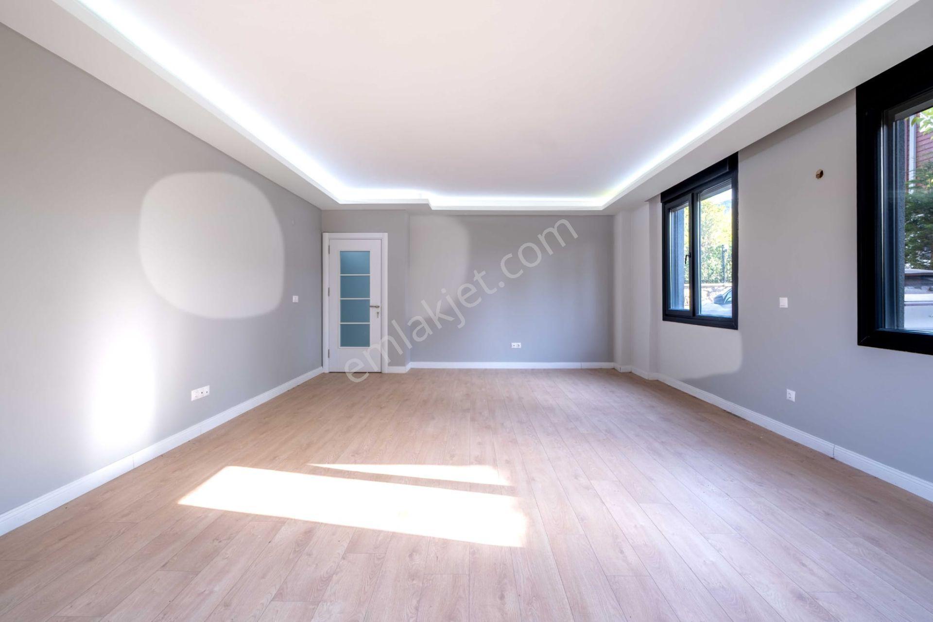 Palas'tan Yaşantınızı Tatile Çevirecek Satılık Villa - Görsel 23