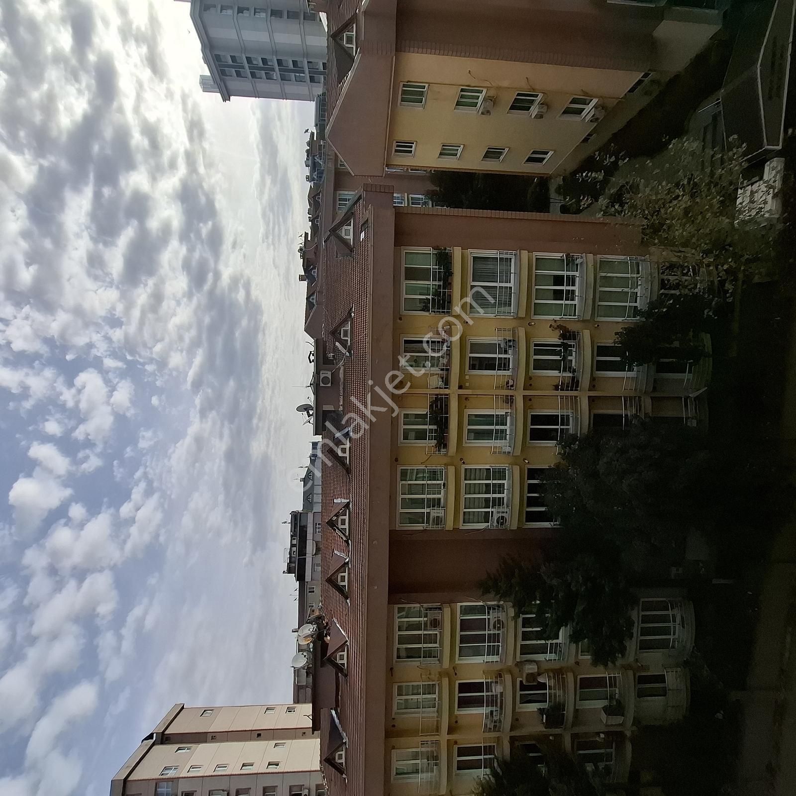 Çiğdem Emlak.dan Sahılpark Evlerinde Eşyalı 3+1 Kiralık Daire - Görsel 14