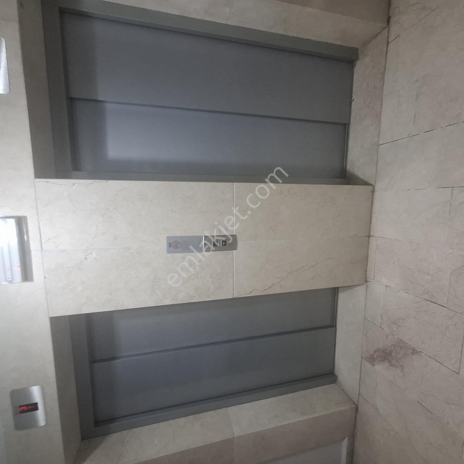 Çiğdem Emlak.dan Sahılpark Evlerinde Eşyalı 3+1 Kiralık Daire - Görsel 12