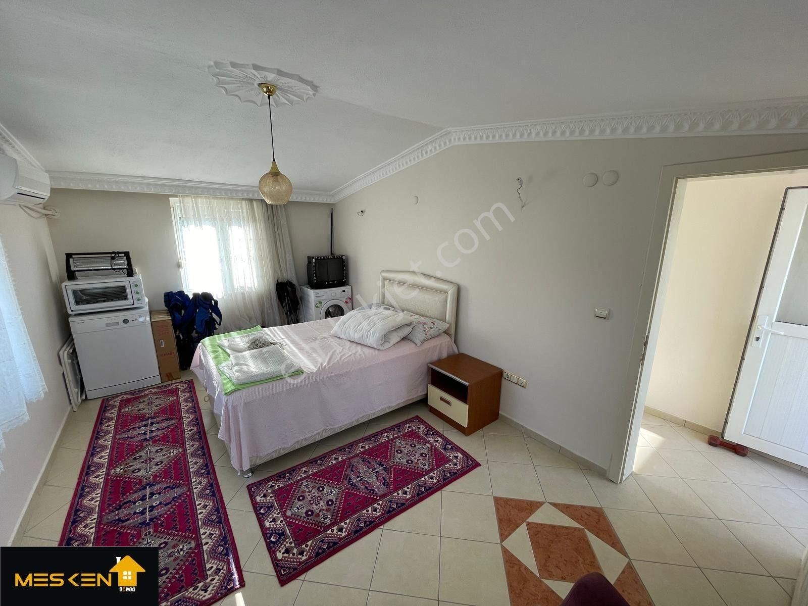 Didim Efeler'de Full Eşya , Çok Geniş 4+1 Villa - Görsel 28