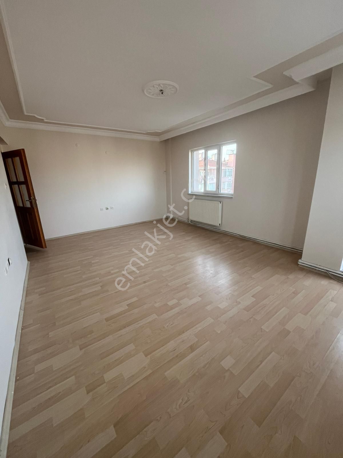 Afyon Üçok Emlaktan Mareşal F Çakmak Mah Satılık 3+1 Daire - Görsel 15