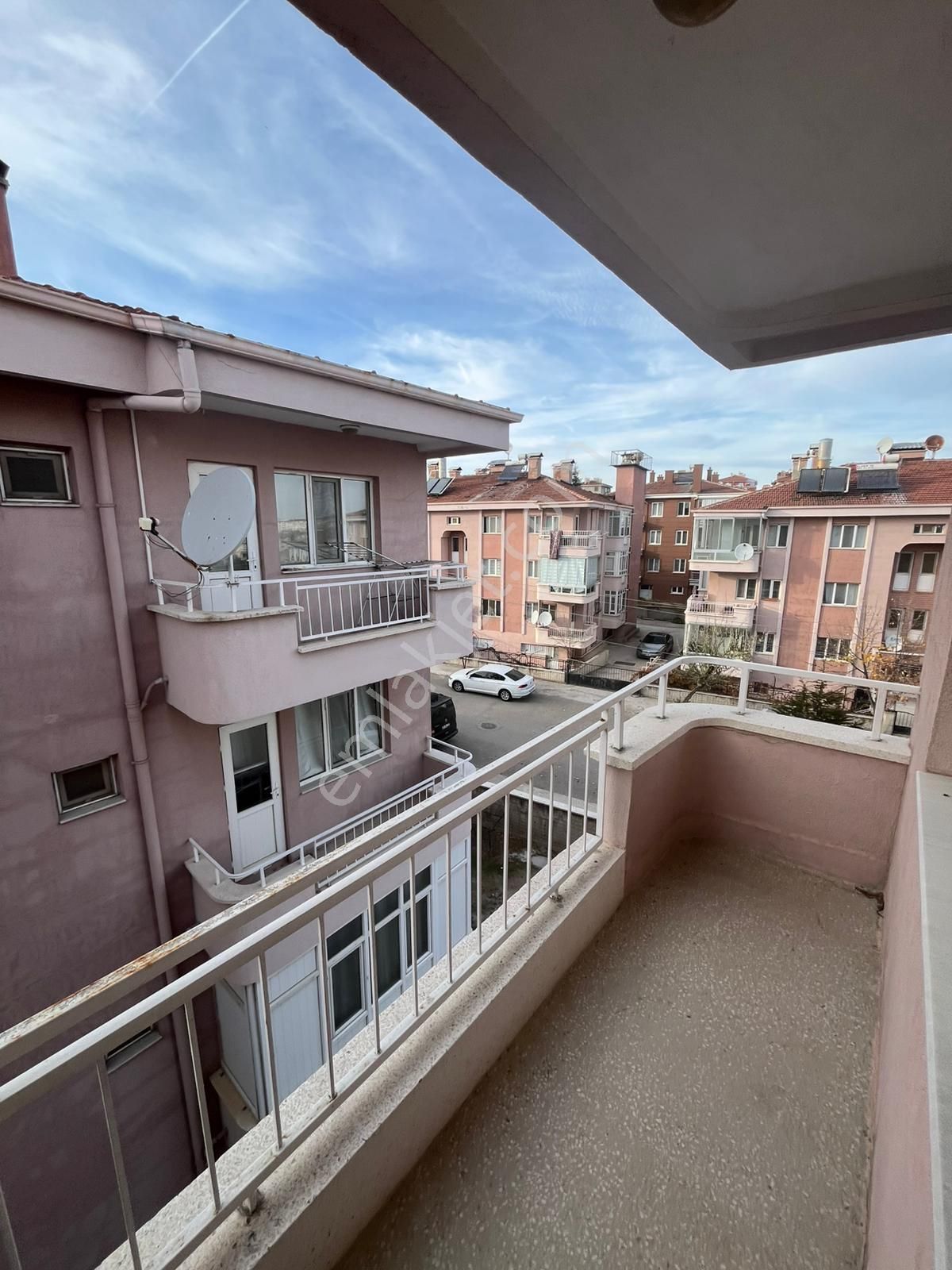 Afyon Üçok Emlaktan Mareşal F Çakmak Mah Satılık 3+1 Daire - Görsel 25