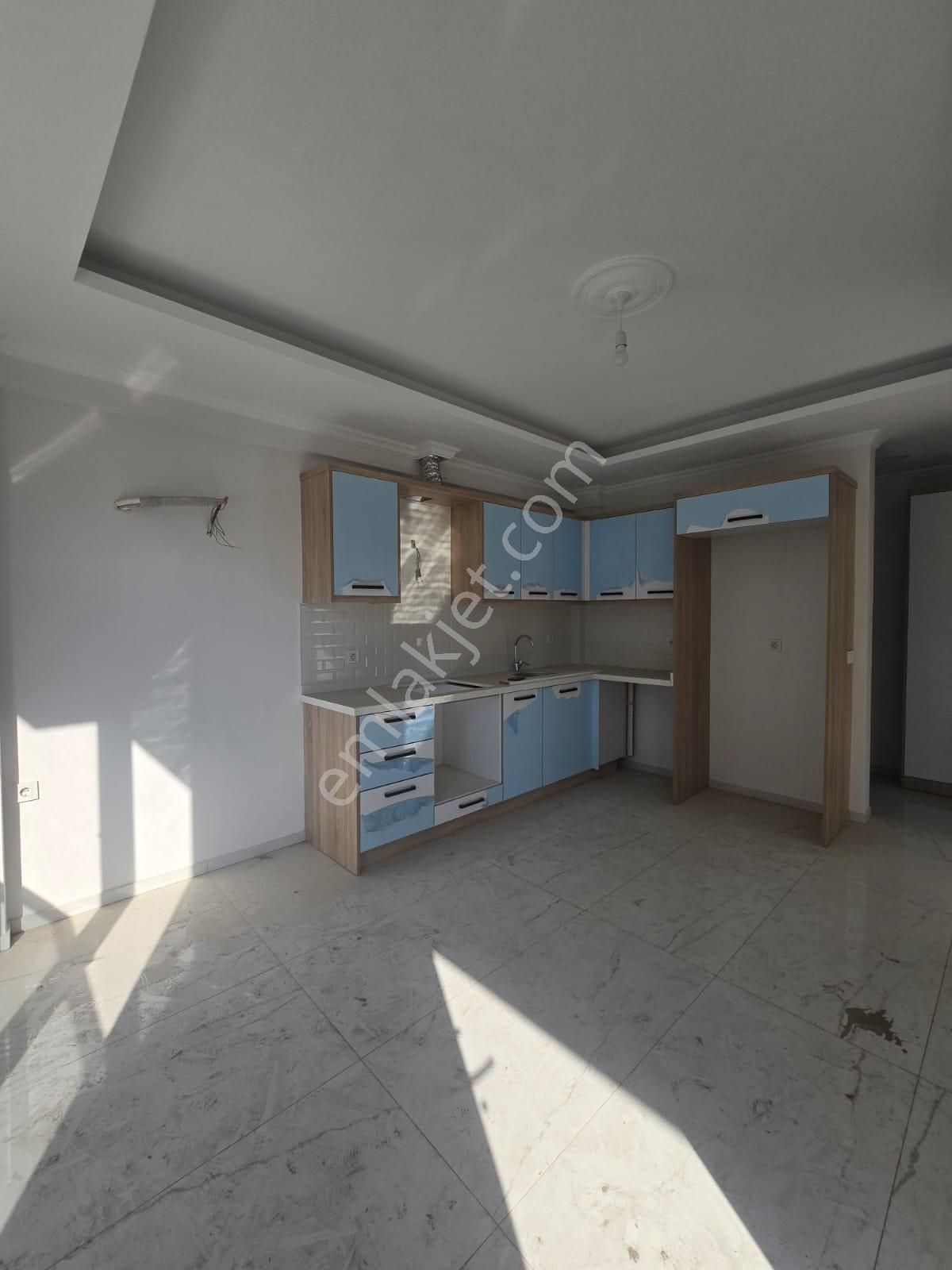 Çiğdem Emelak'tan Ortaca'da Havuzlu Satılık 1+1 Daire - Görsel 12