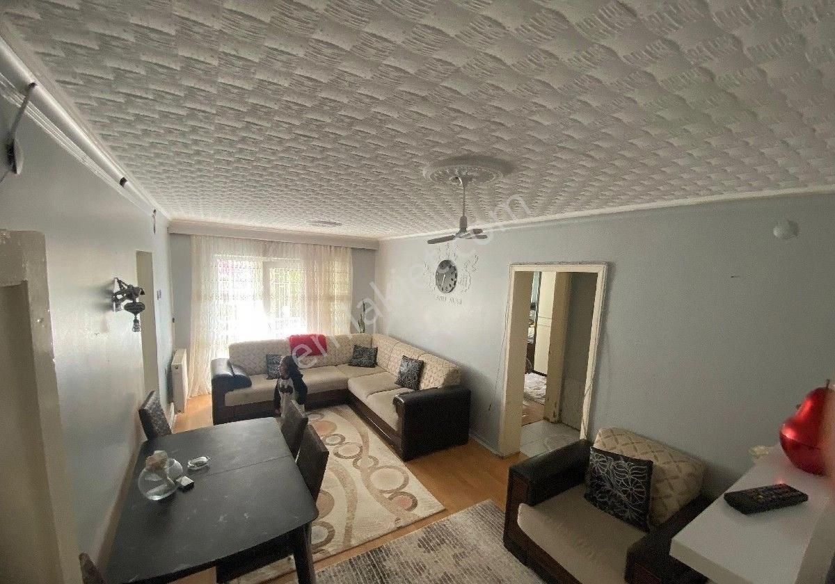 Altındağ Örnek Mah. Sipor Bakanlığı Yanı 2+1 Daire