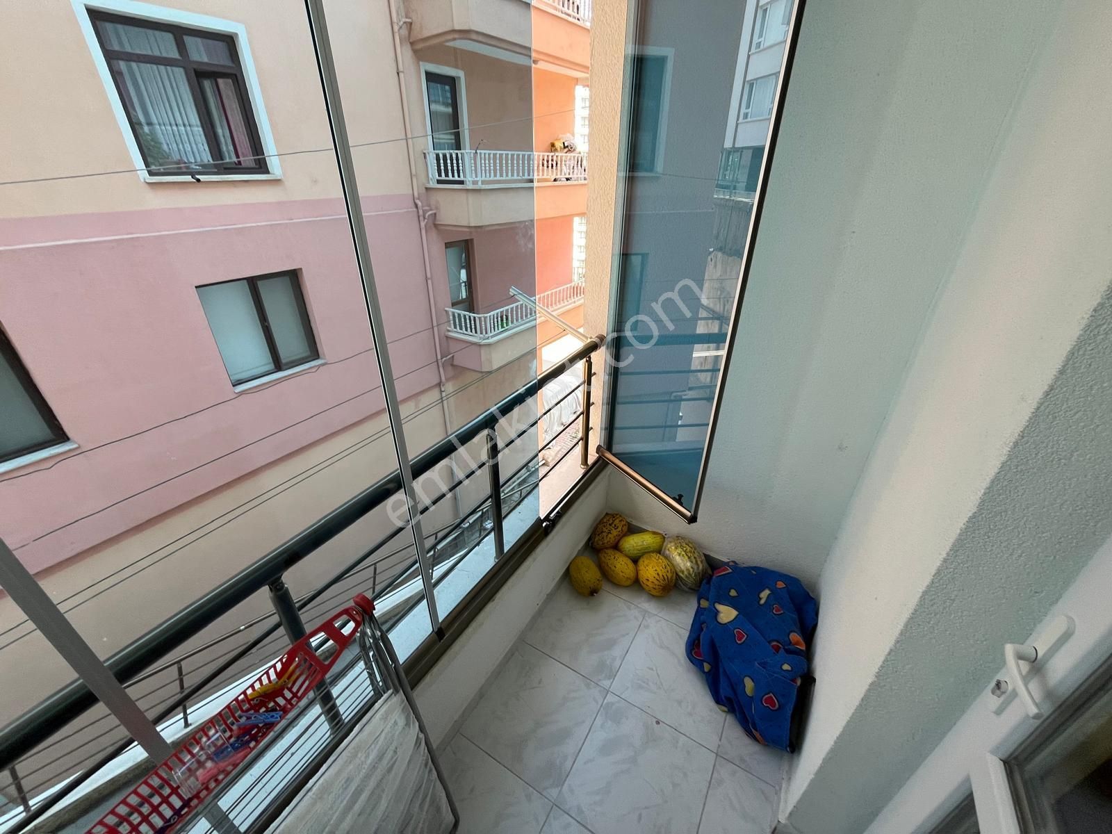 Yükseltepe Mahallesi'nde Cadde Üzerinde Katta 3+1 Daire! - Görsel 10