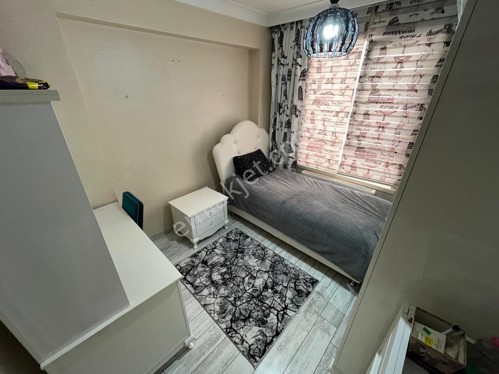 Yükseltepe Mahallesi'nde Cadde Üzerinde Katta 3+1 Daire! - Görsel 18