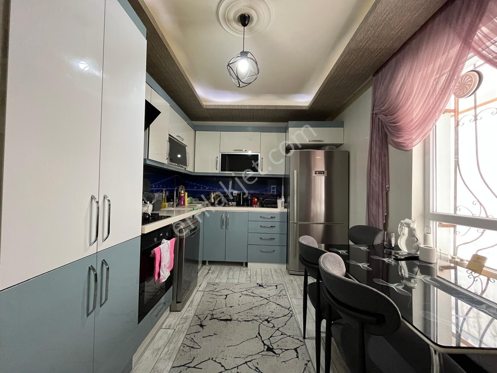 Yükseltepe Mahallesi'nde Cadde Üzerinde Katta 3+1 Daire!