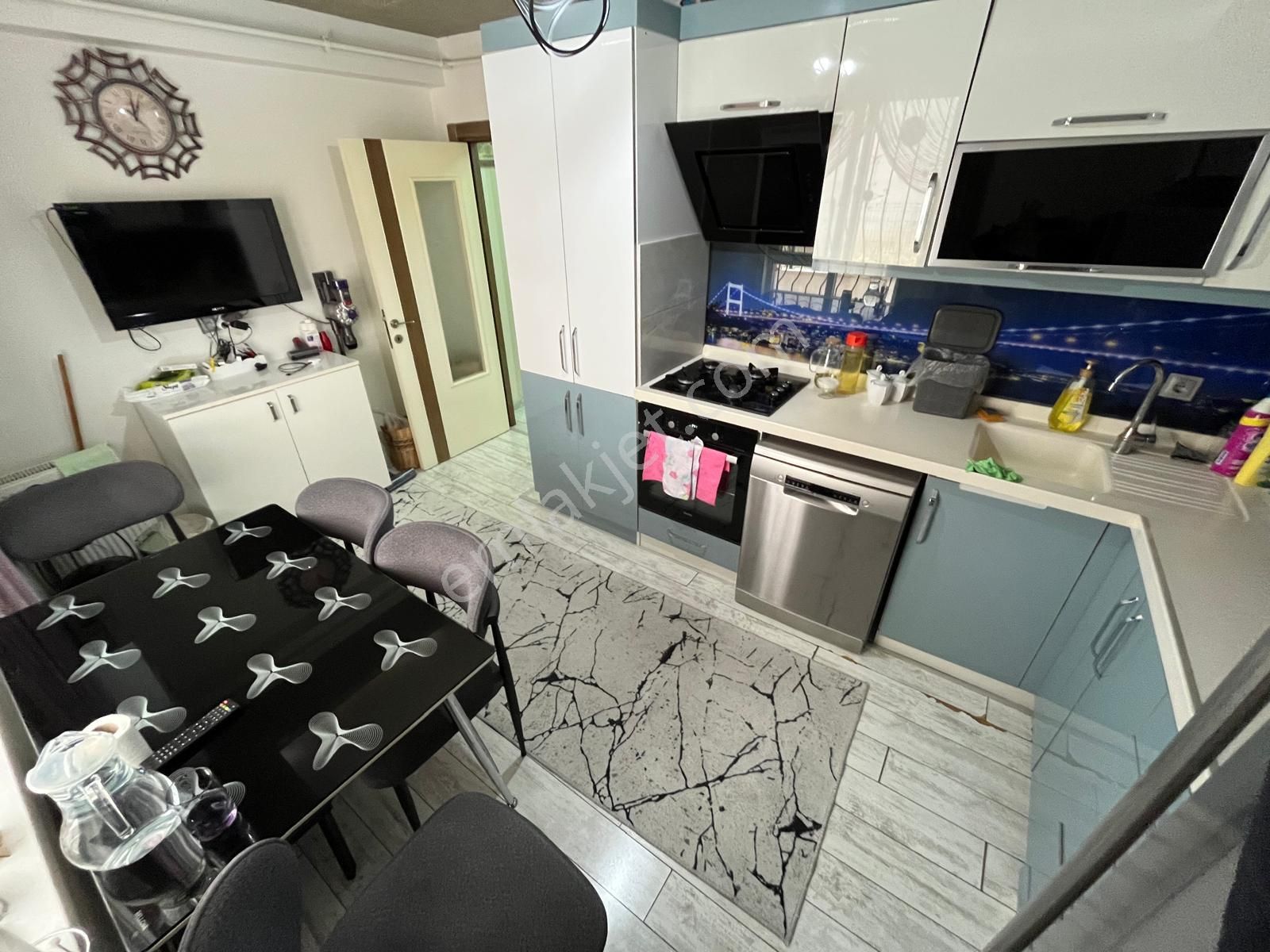 Yükseltepe Mahallesi'nde Cadde Üzerinde Katta 3+1 Daire! - Görsel 4