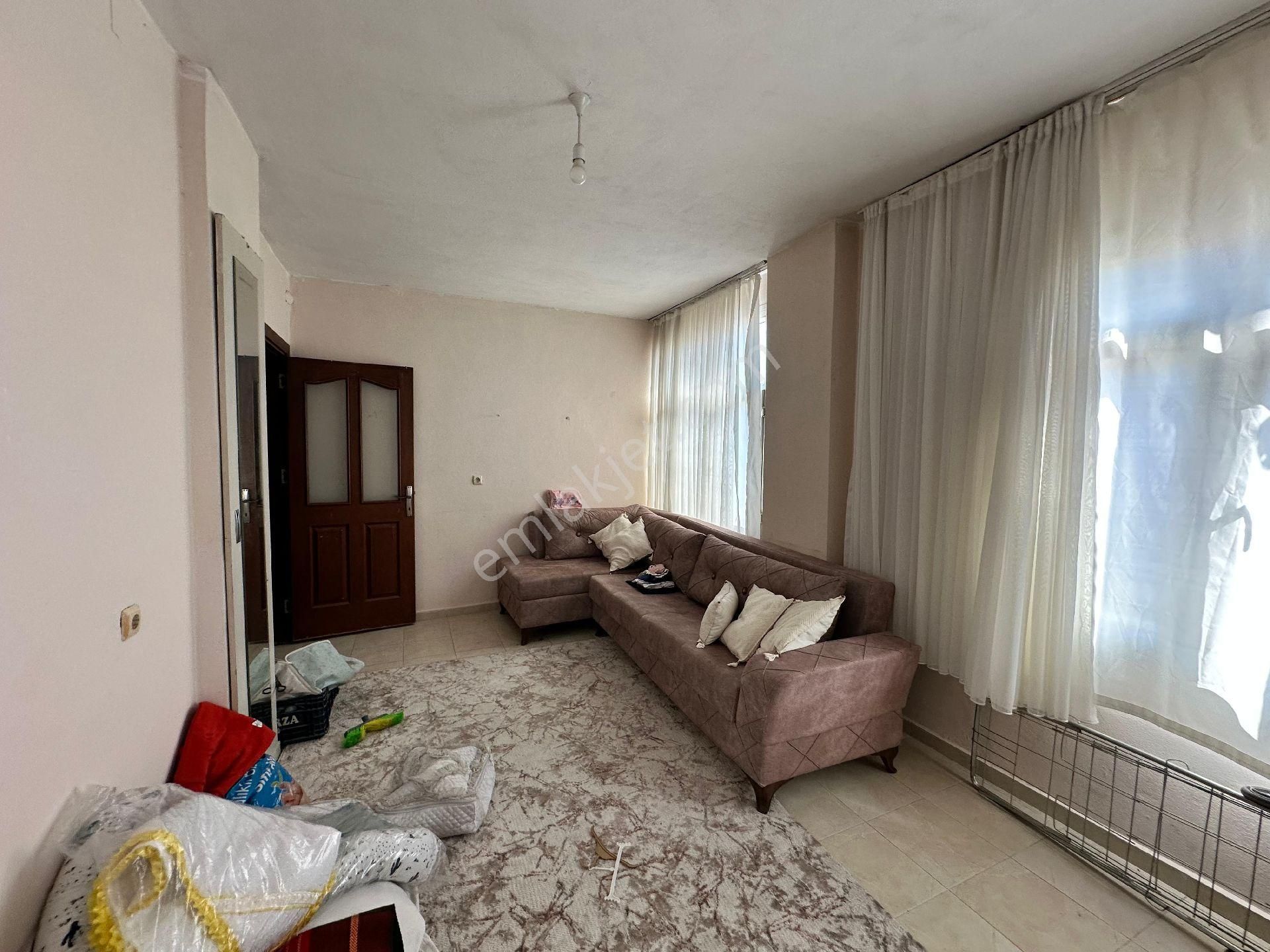 Levent Cadde Üzerinde Satılık Ev +iş Yeri Geniş Oturumlu - Görsel 3