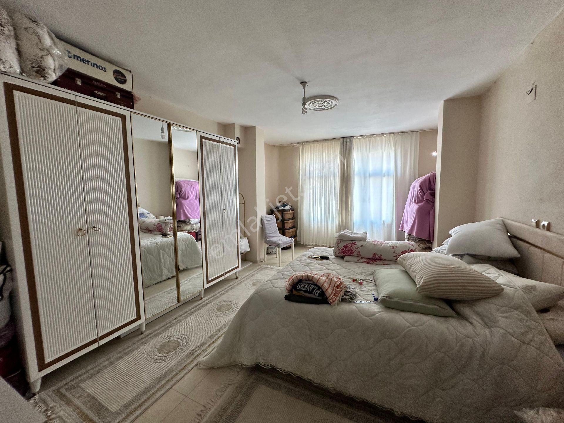 Levent Cadde Üzerinde Satılık Ev +iş Yeri Geniş Oturumlu - Görsel 19