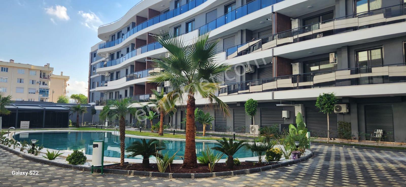 Kuşadası Merkezi Konumda Satılık 2+1 Daire - Görsel 11