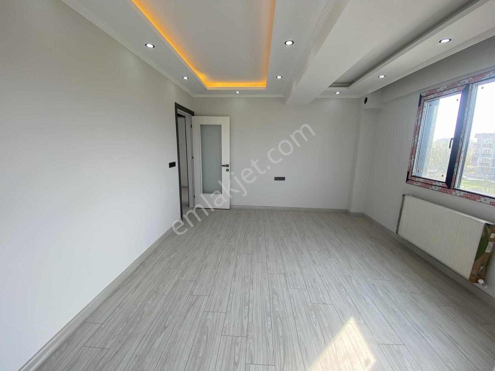 Emlak Center'dan 2+1 Kapalı Mutfak, Otoparklı Sıfır Daire - Görsel 17