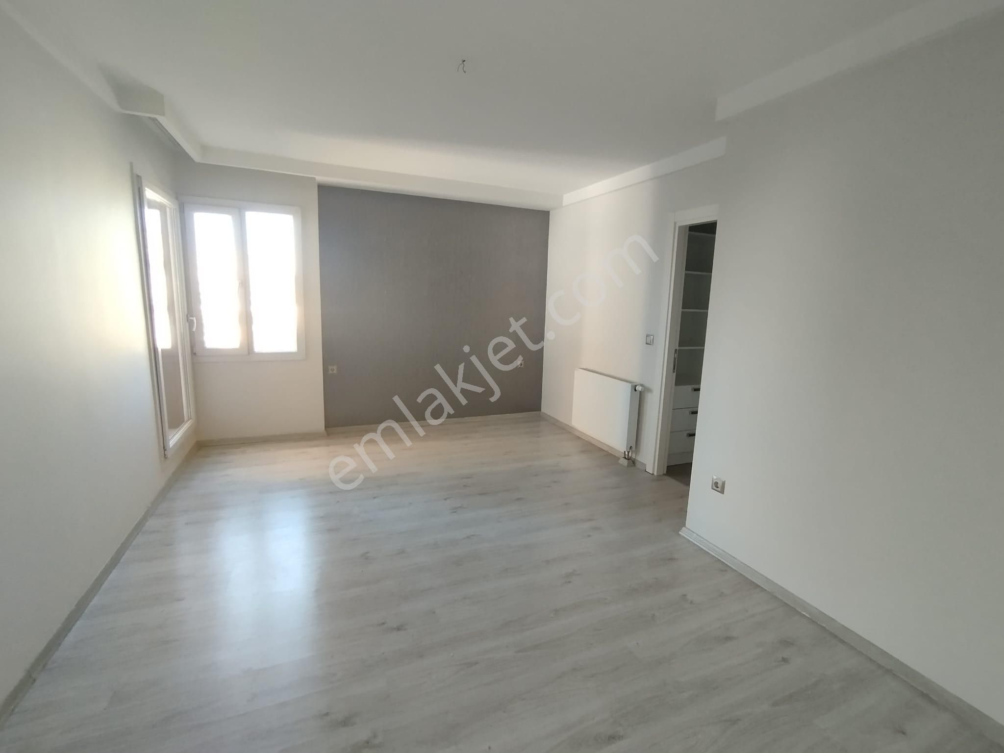 Yeni Valilik Civarı Bulvar Üzeri 7/24 Güvenlikli 2+1 155m2 Lüks Daire - Görsel 15