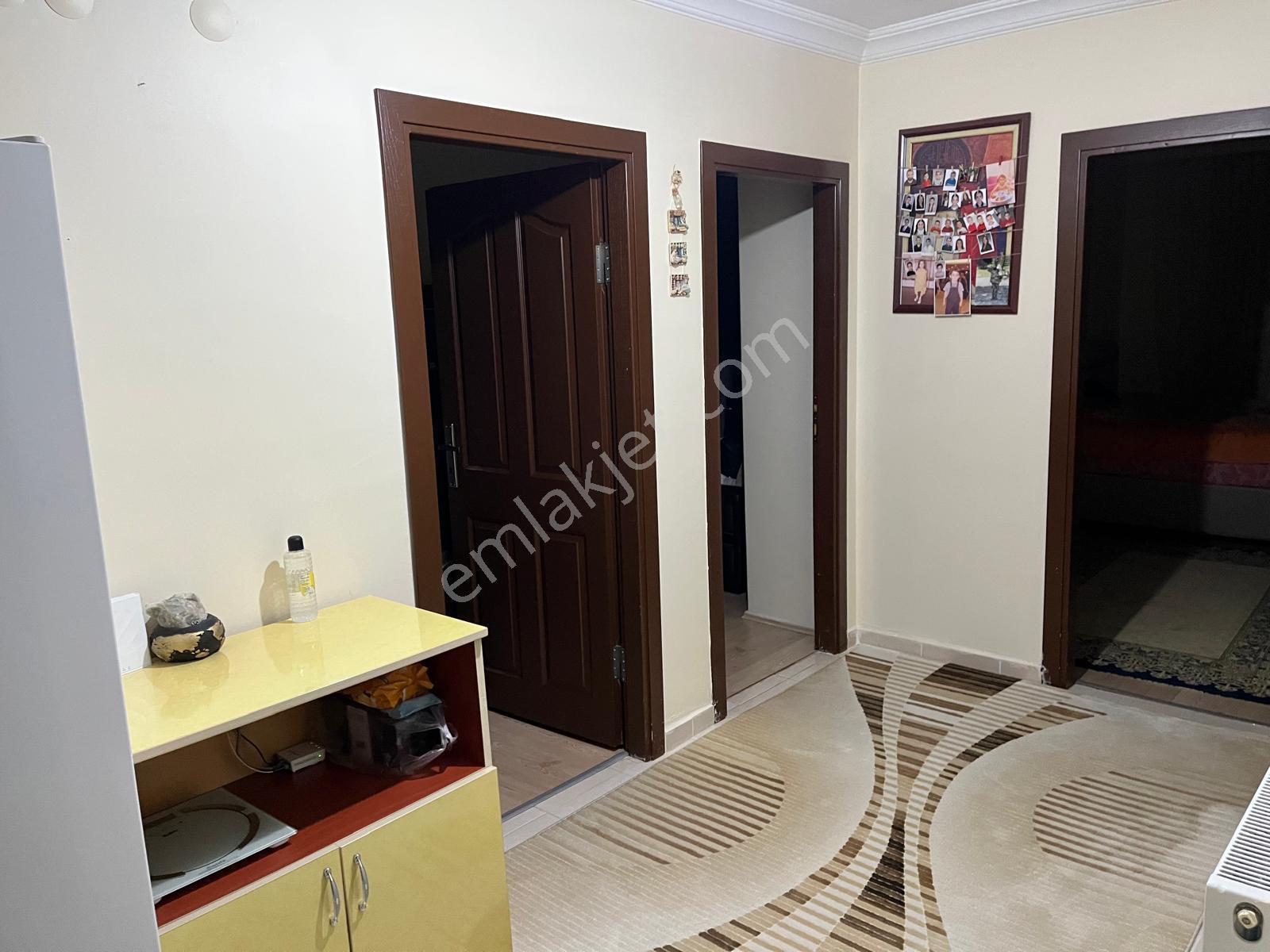 Arkadaş Emlaktan Mahsuni Şerif Parkı Civarında 4.kat 3+1 Satılık Daire 3.750.000 Tl - Görsel 2