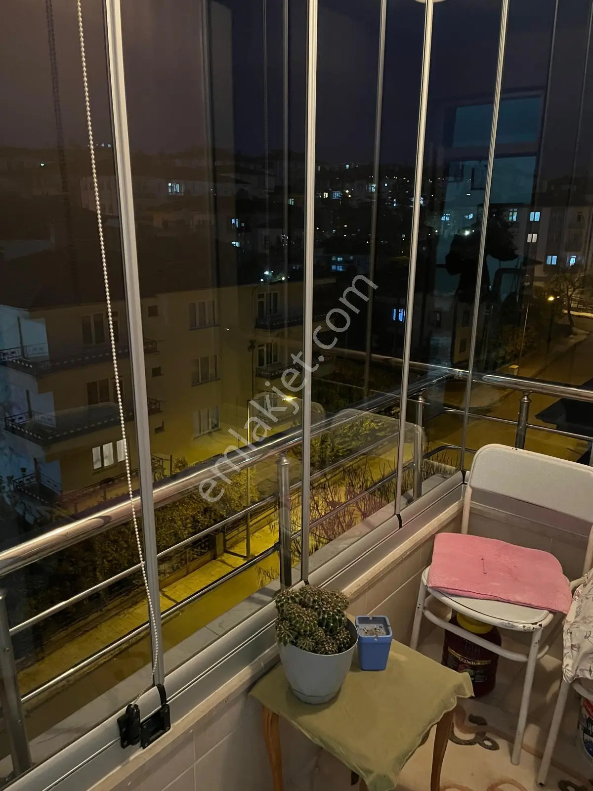 Arkadaş Emlaktan Mahsuni Şerif Parkı Civarında 4.kat 3+1 Satılık Daire 3.750.000 Tl - Görsel 4