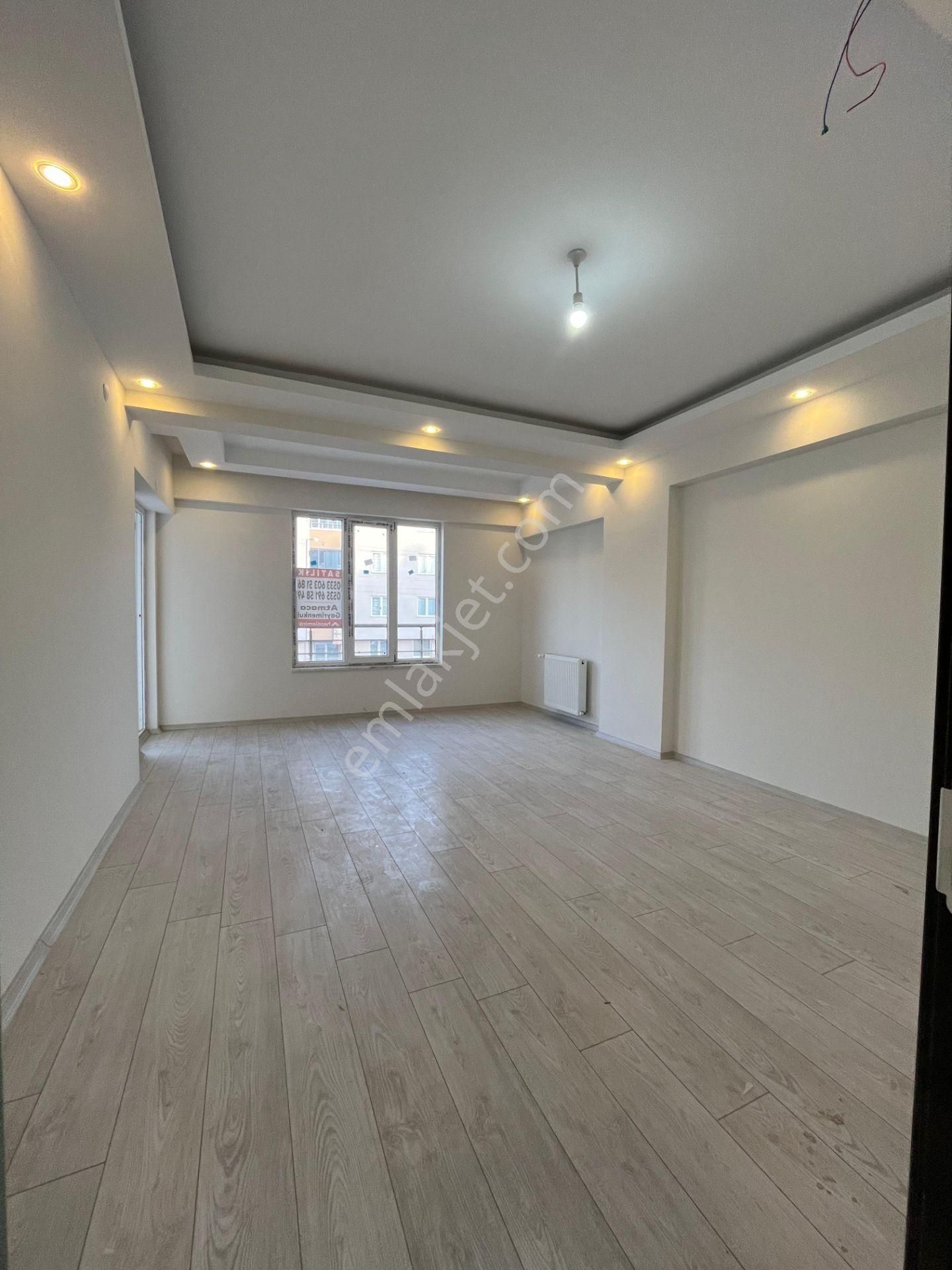 Öz Gaye Emlaktan Develi Reşadiye Mahallesinde Ana Cadde Üzeri Satılık Sıfır Daire