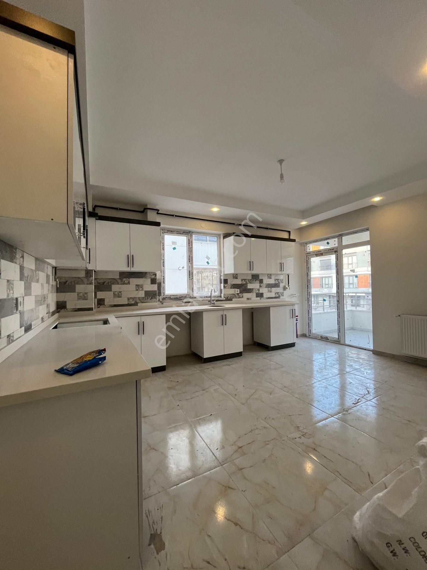 Öz Gaye Emlaktan Develi Reşadiye Mahallesinde Ana Cadde Üzeri Satılık Sıfır Daire - Görsel 6