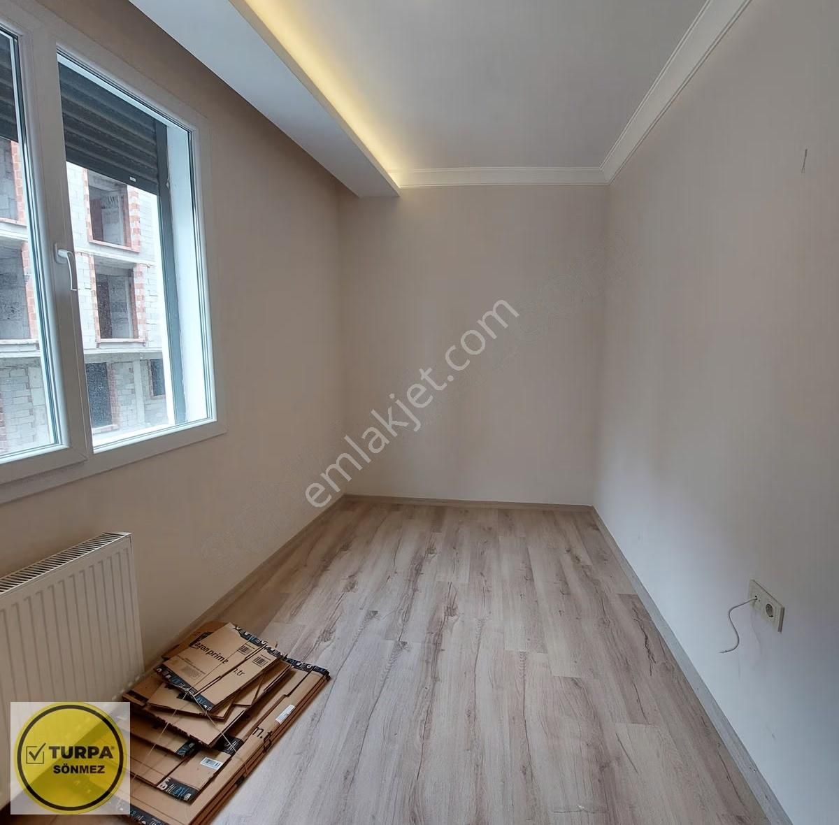 Turpa Sönmezden Merkez Ptt Yakını Arakat Kiralık Daire - Görsel 13