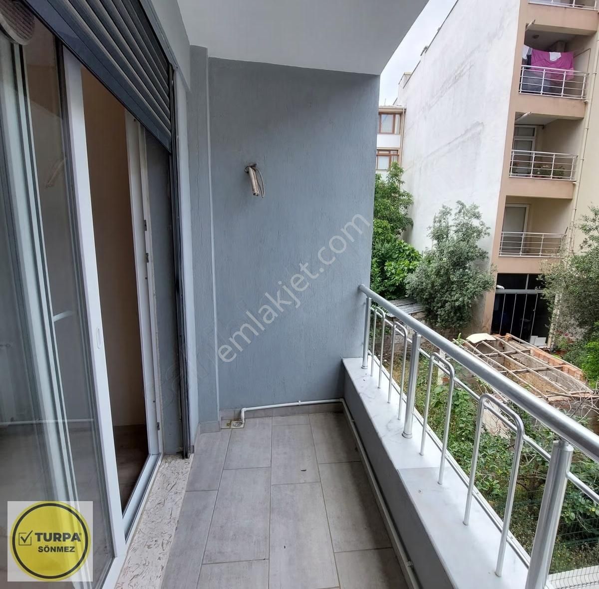 Turpa Sönmezden Merkez Ptt Yakını Arakat Kiralık Daire - Görsel 16