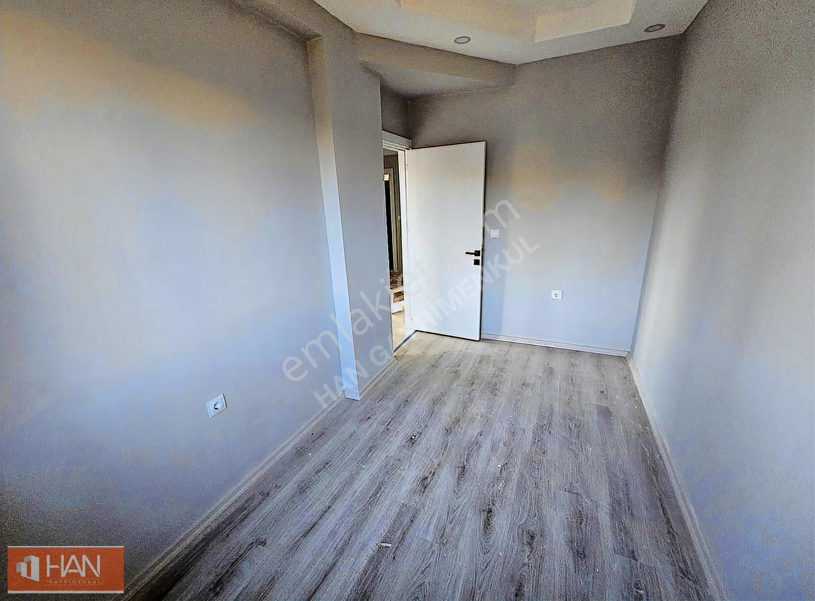 V.esentepe'de Otobüs Duraklarına Adım Mesafede 2+1 Oturuma Hazır - Görsel 20