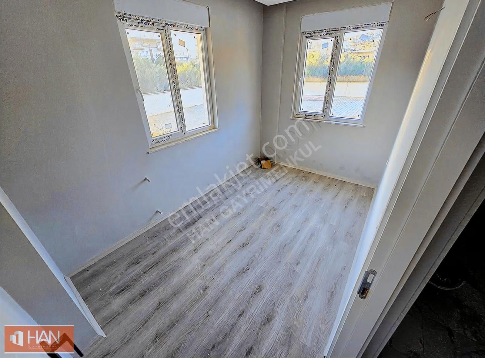 V.esentepe'de Otobüs Duraklarına Adım Mesafede 2+1 Oturuma Hazır - Görsel 15