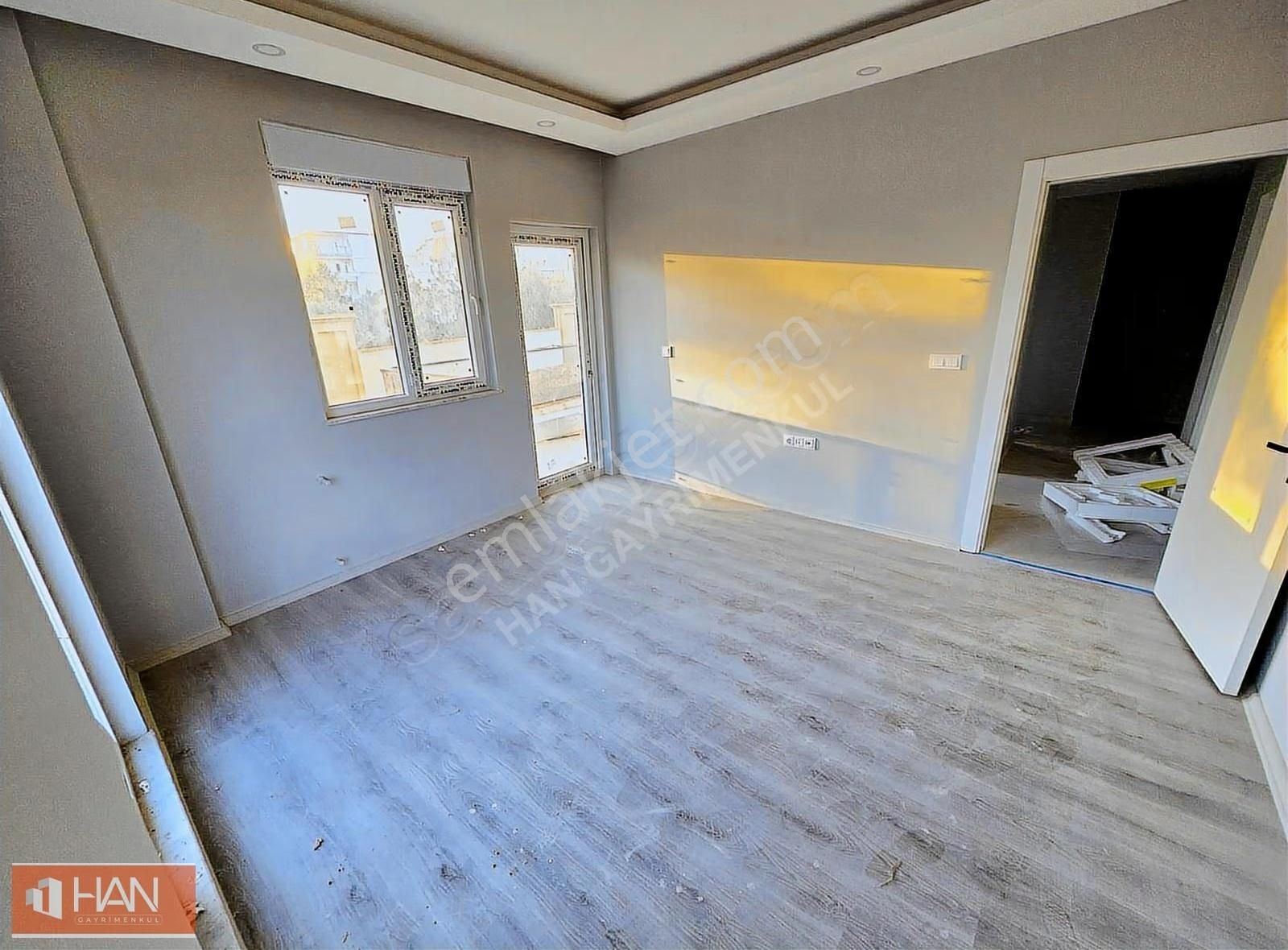 V.esentepe'de Otobüs Duraklarına Adım Mesafede 2+1 Oturuma Hazır - Görsel 14