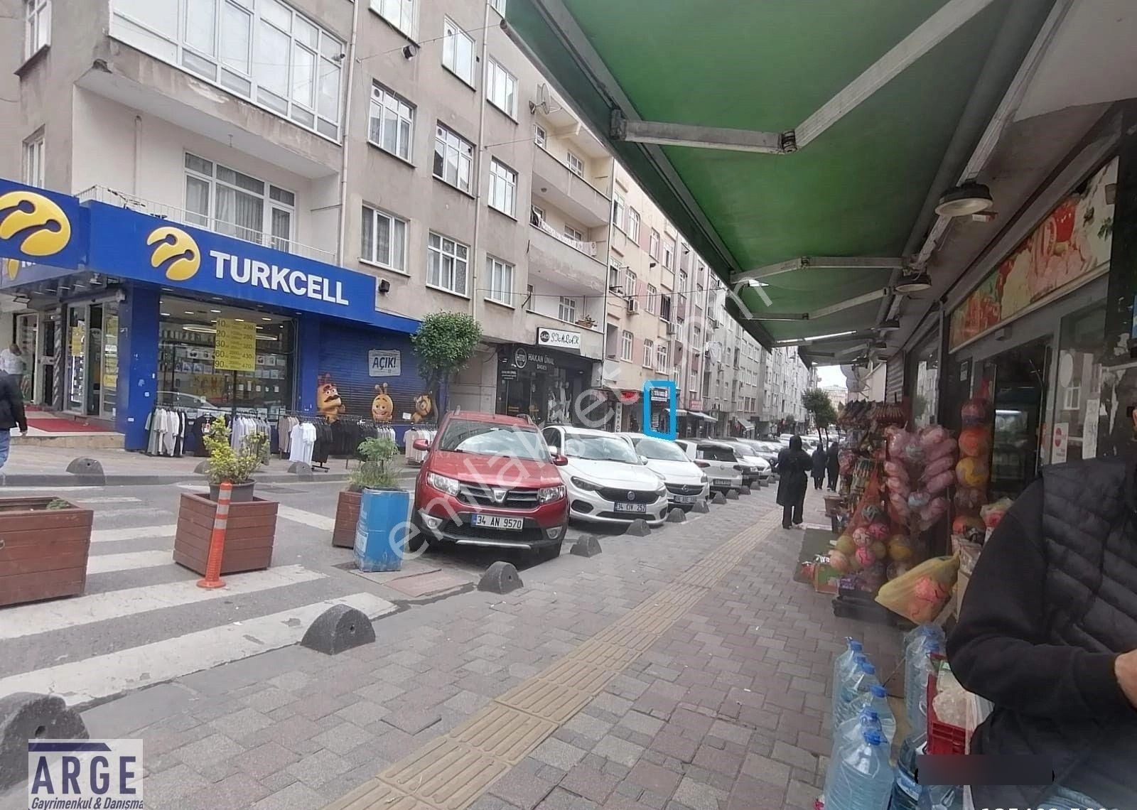 Esenler Üçyüzlüde Cadde Cepheli Kiralık Düz Giriş Dükkân - Görsel 3
