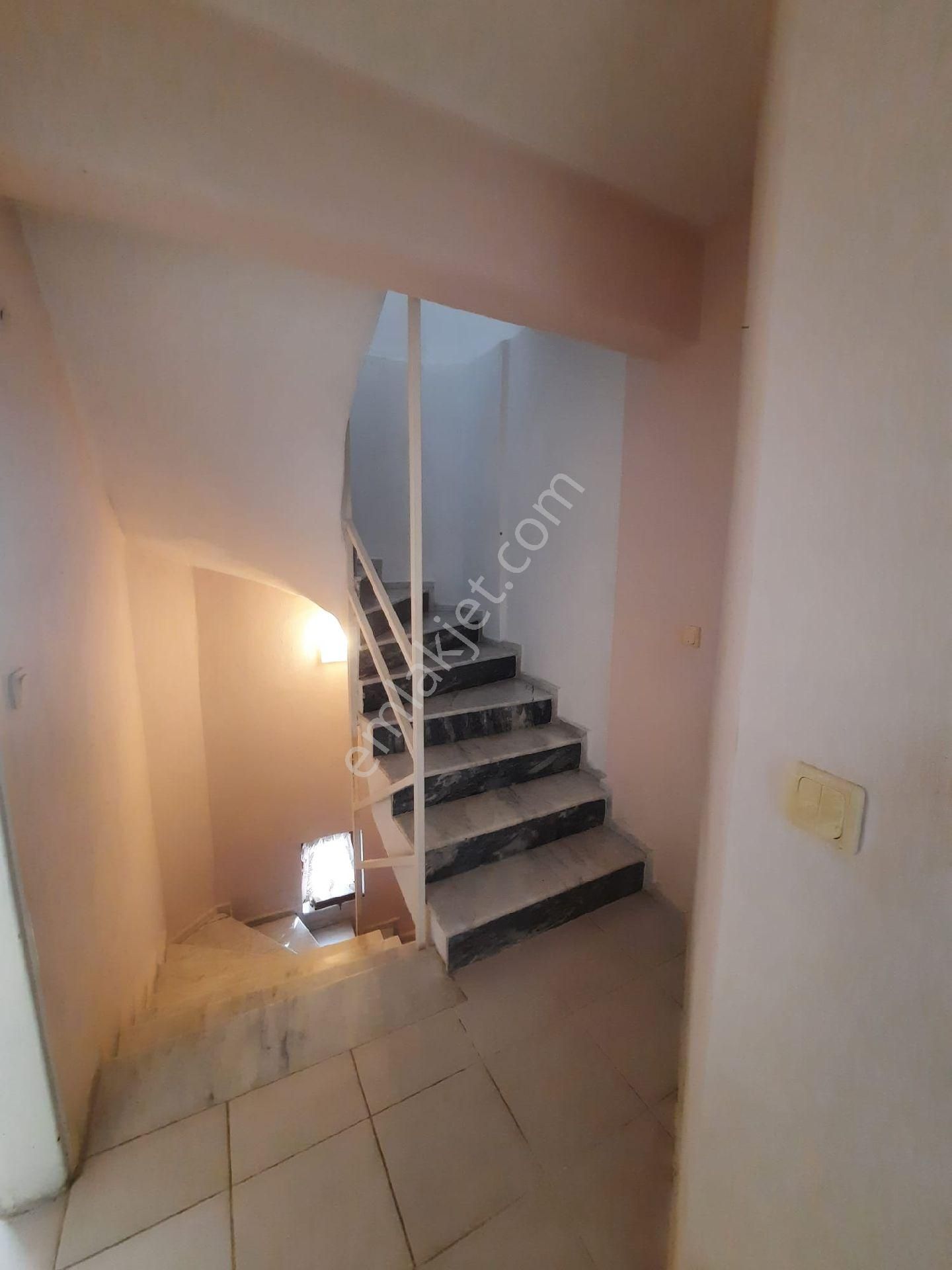 Kadınlar Denizinde 4+1 Deniz Manzarali Villa - Görsel 22