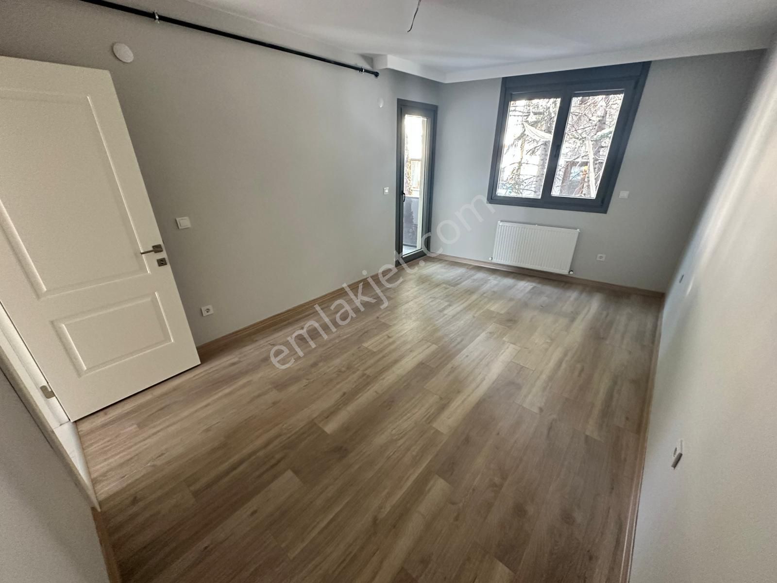 Yatırım'dan Küçükyalı'da Katta Balkonlu Sıfır Yapıda Geniş 2+1 - Görsel 17