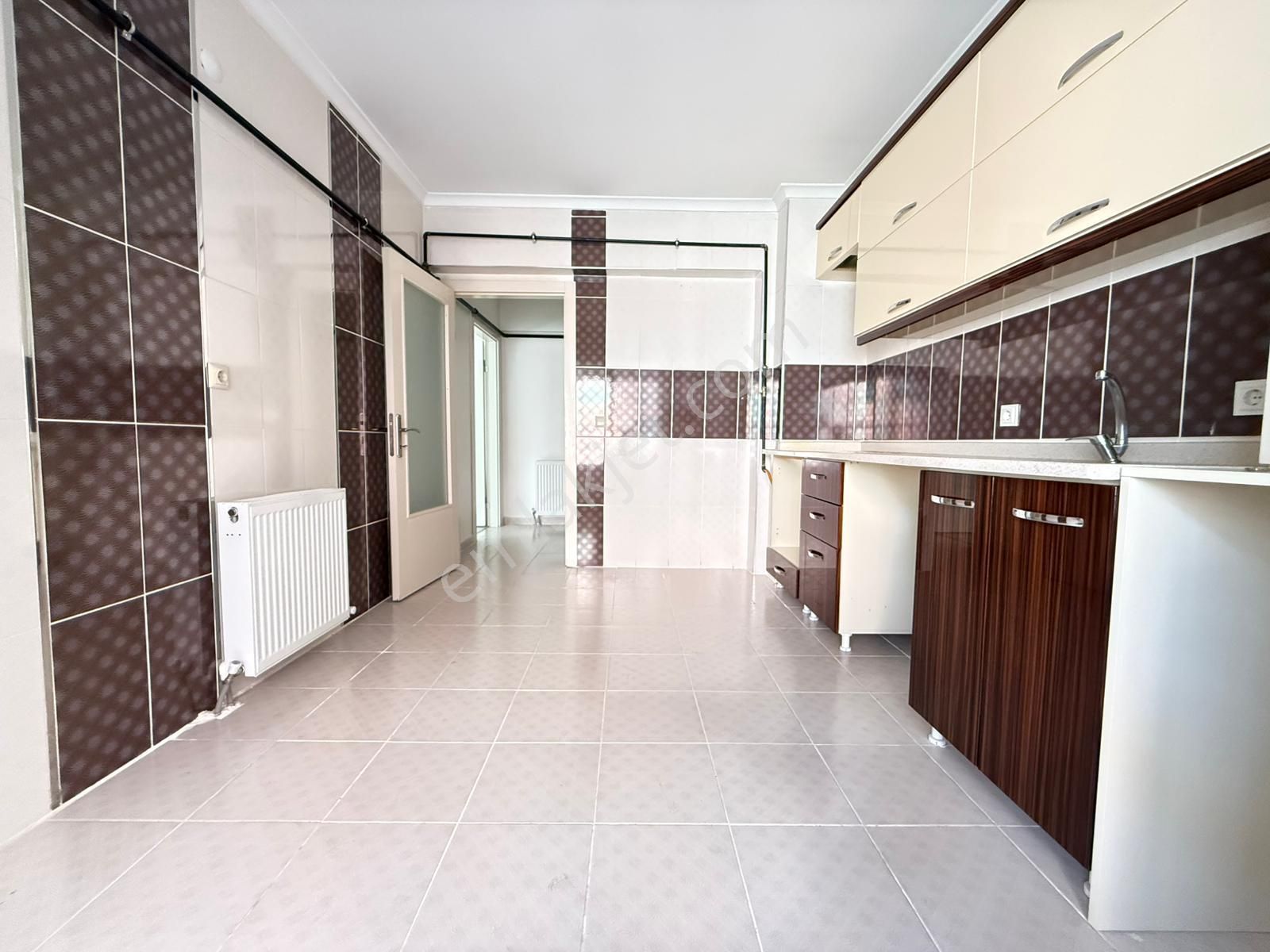 Turan'dan Karakeçili Cd Paraleli Ara Katta 3+1 Kiralık Daire - Görsel 6