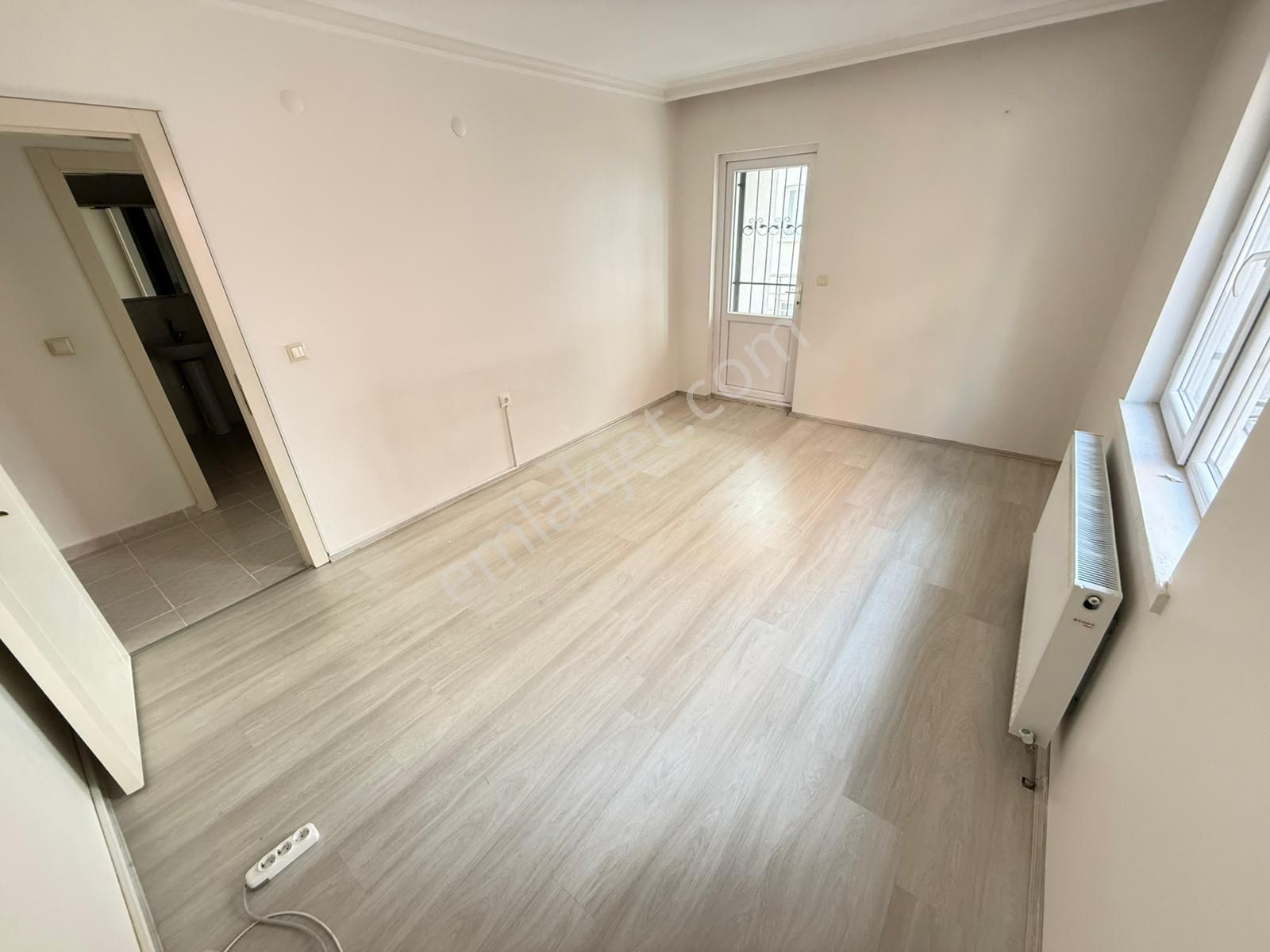 Turan'dan Karakeçili Cd Paraleli Ara Katta 3+1 Kiralık Daire - Görsel 19