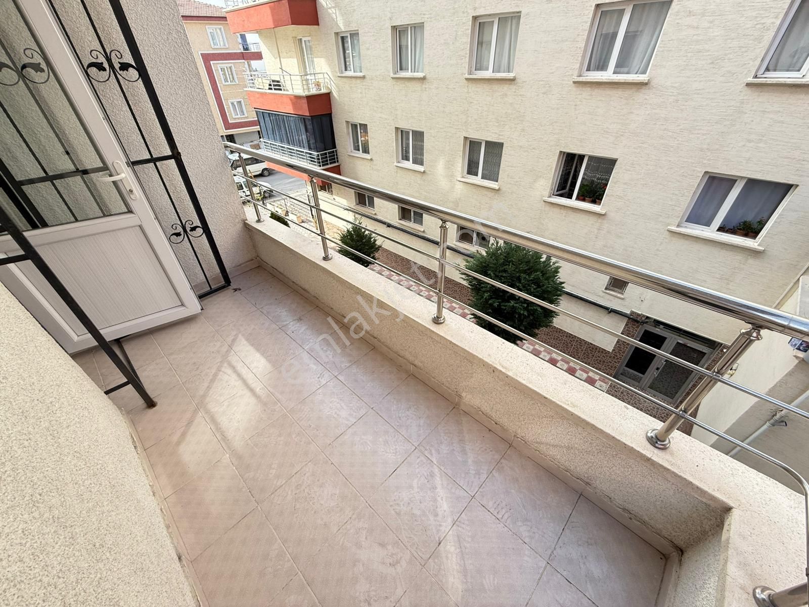 Turan'dan Karakeçili Cd Paraleli Ara Katta 3+1 Kiralık Daire - Görsel 24