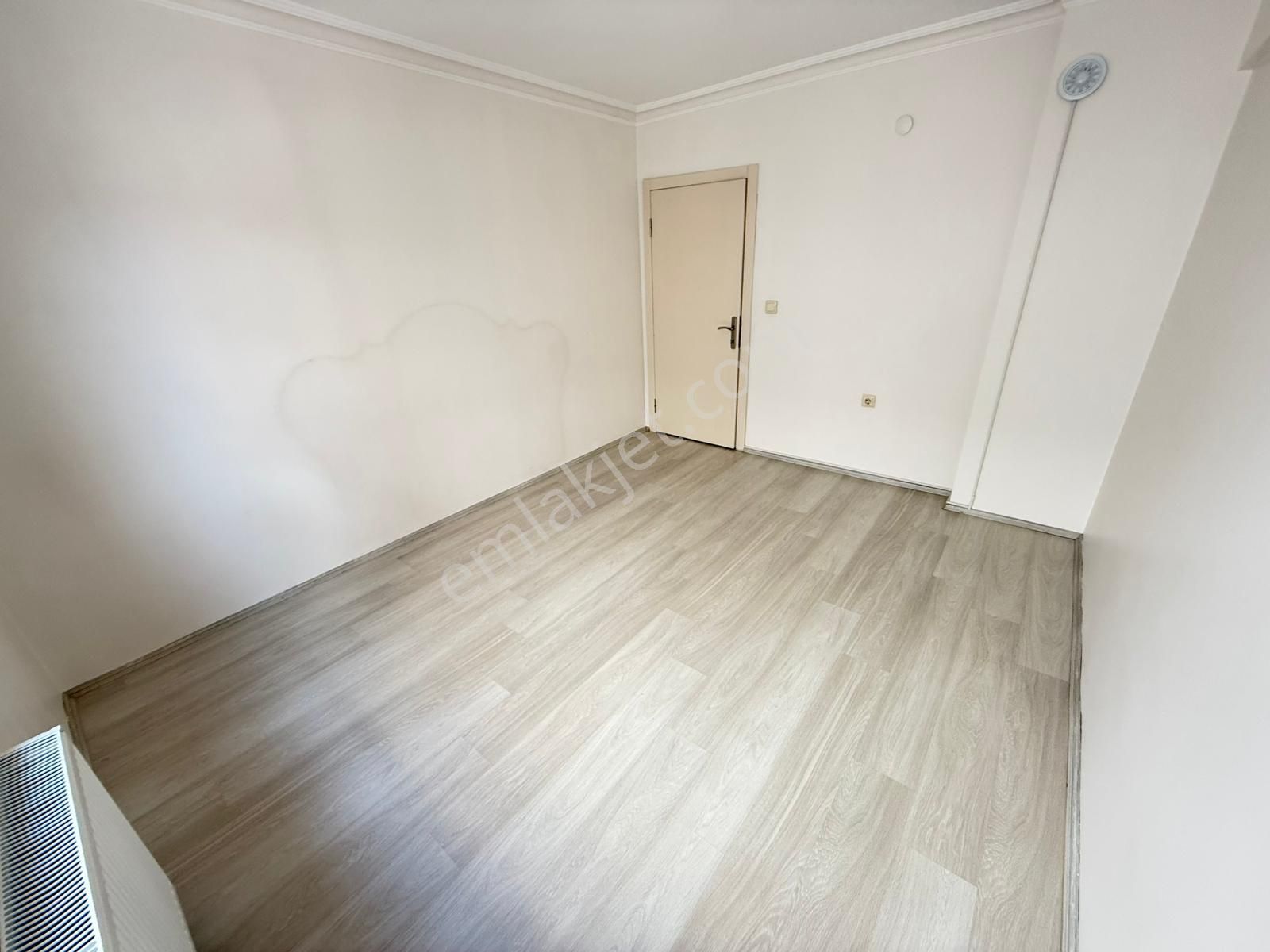 Turan'dan Karakeçili Cd Paraleli Ara Katta 3+1 Kiralık Daire - Görsel 28