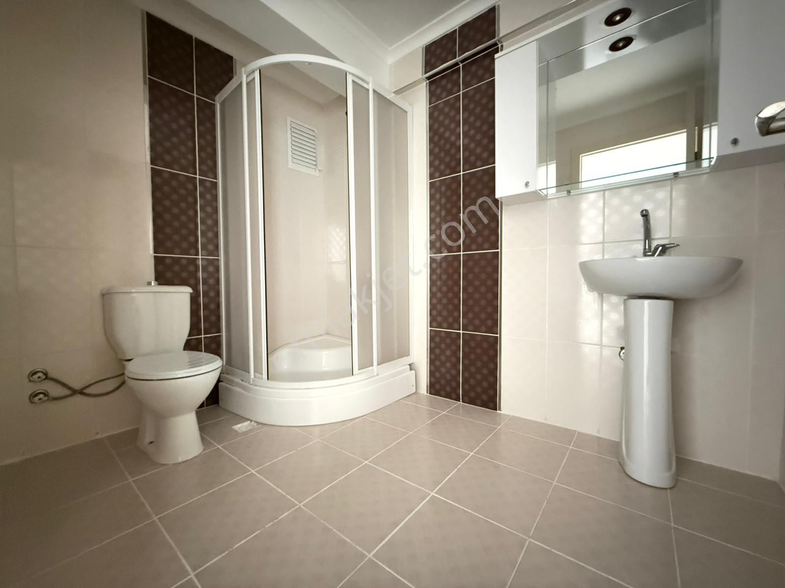 Turan'dan Karakeçili Cd Paraleli Ara Katta 3+1 Kiralık Daire - Görsel 26