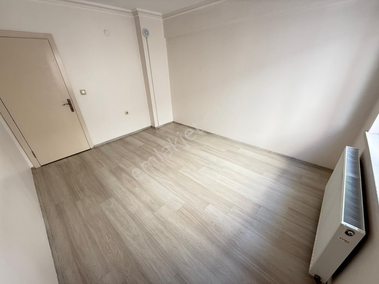 Turan'dan Karakeçili Cd Paraleli Ara Katta 3+1 Kiralık Daire - Görsel 23