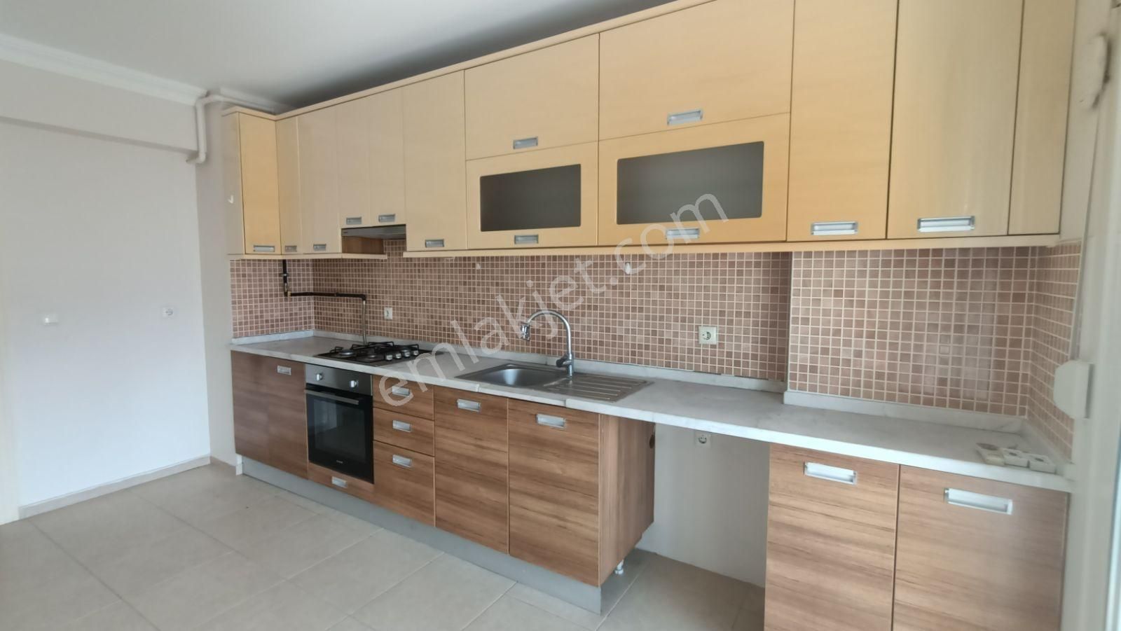 Bayraklı Manavkuyu'da Satılık 3+1 150m2 Daire - Görsel 16