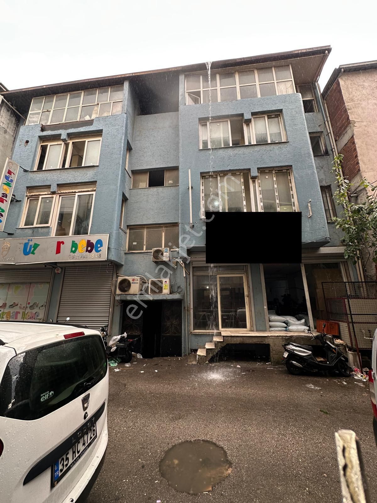 Ayakkabıcılar Sitesinde Satılık 4 Katlı Komple Bina 260m2 - Bornova İzmır - Görsel 3