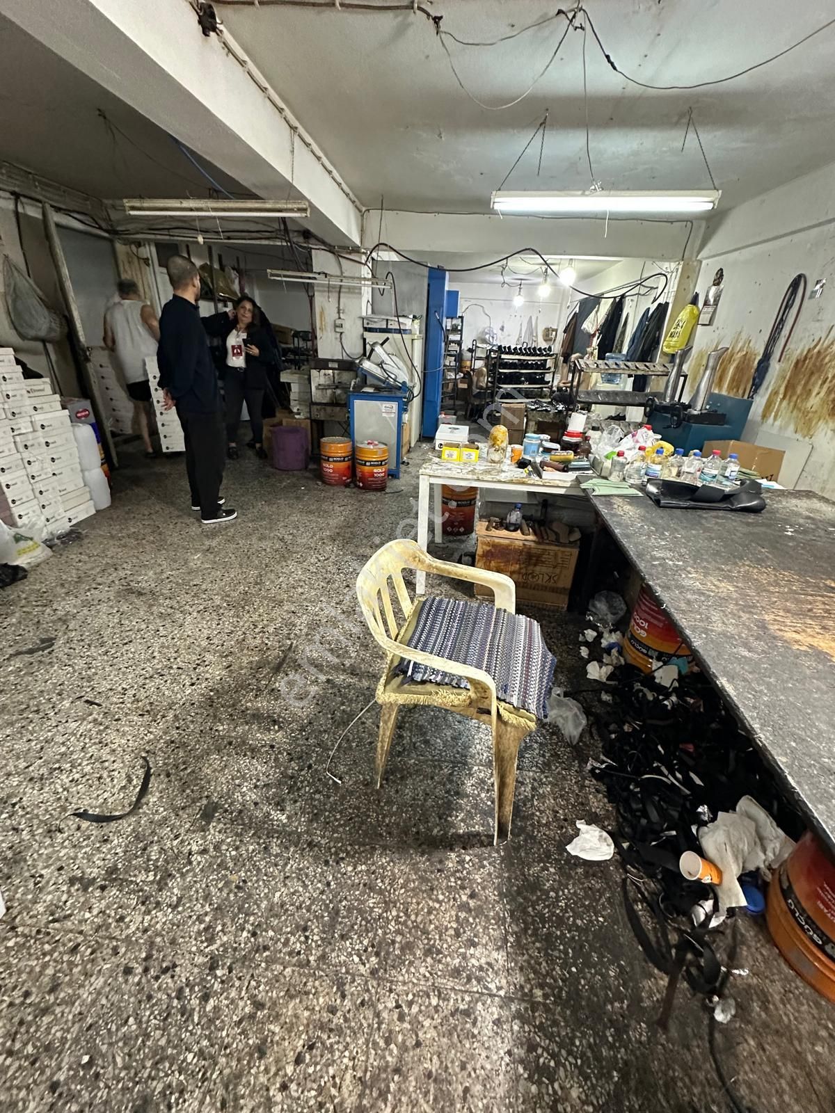 Ayakkabıcılar Sitesinde Satılık 4 Katlı Komple Bina 260m2 - Bornova İzmır - Görsel 7