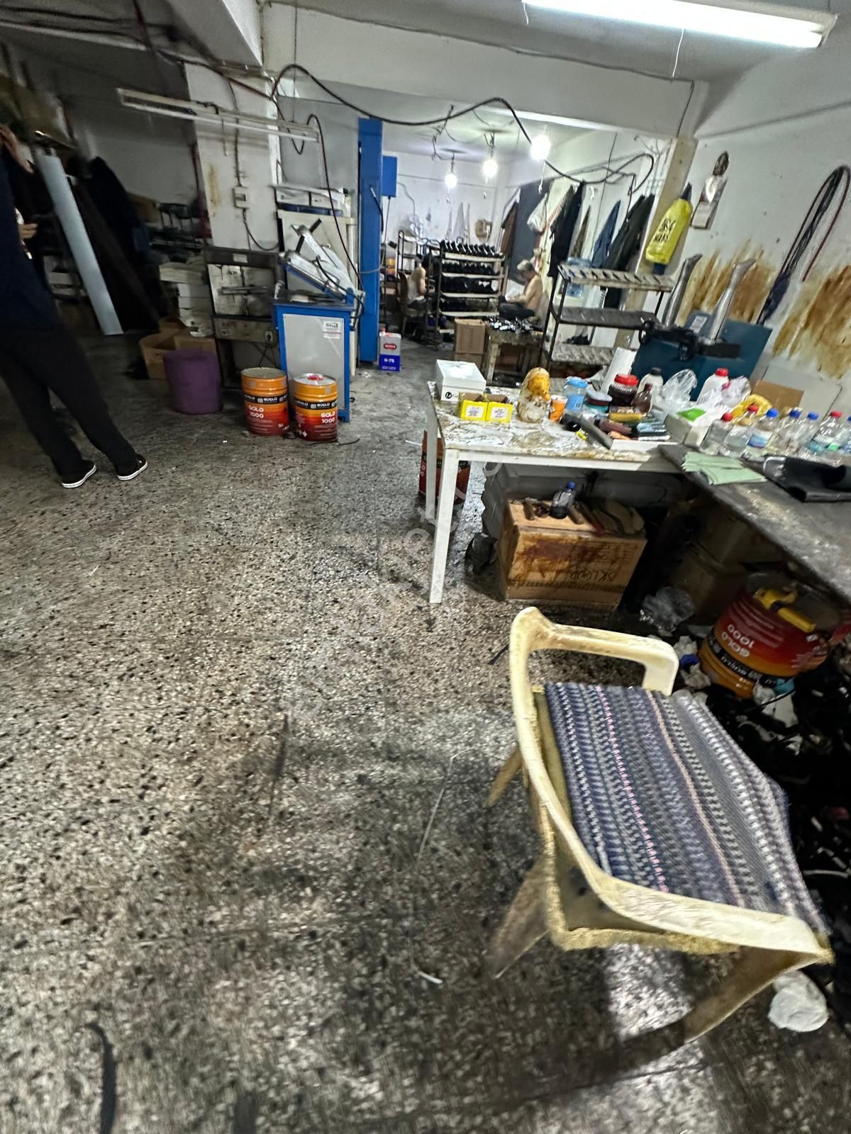 Ayakkabıcılar Sitesinde Satılık 4 Katlı Komple Bina 260m2 - Bornova İzmır - Görsel 5