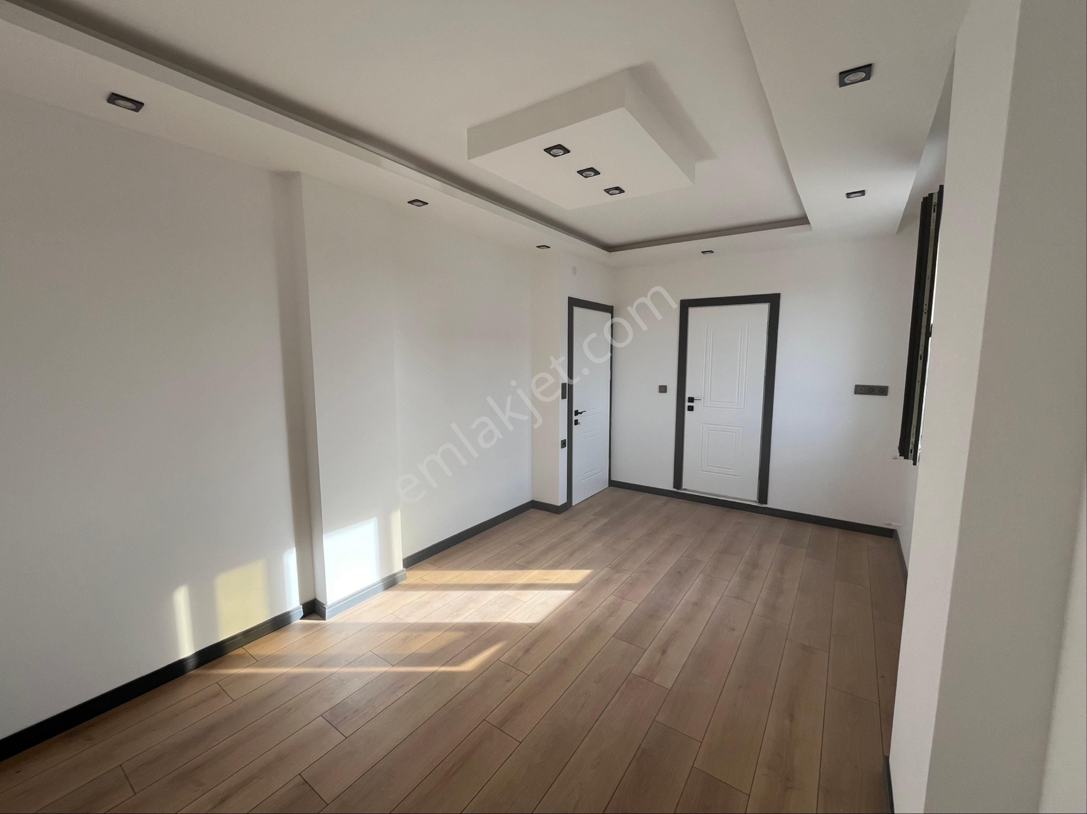 Zirve Gayrimenkul'den Full Denize 1 Km Mesafede Tam Mustakil 4+1 Villa - Görsel 25