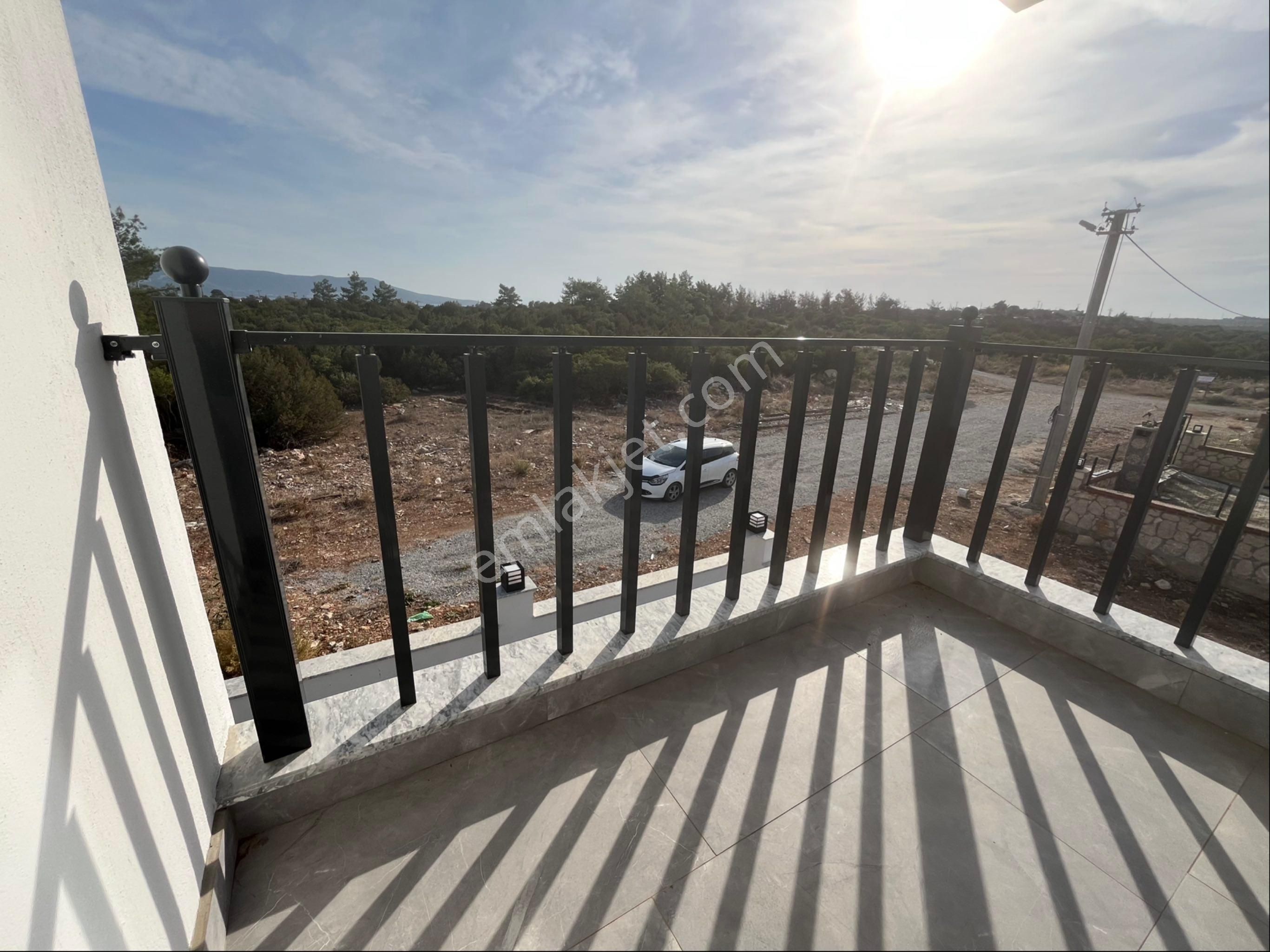 Zirve Gayrimenkul'den Full Denize 1 Km Mesafede Tam Mustakil 4+1 Villa - Görsel 33