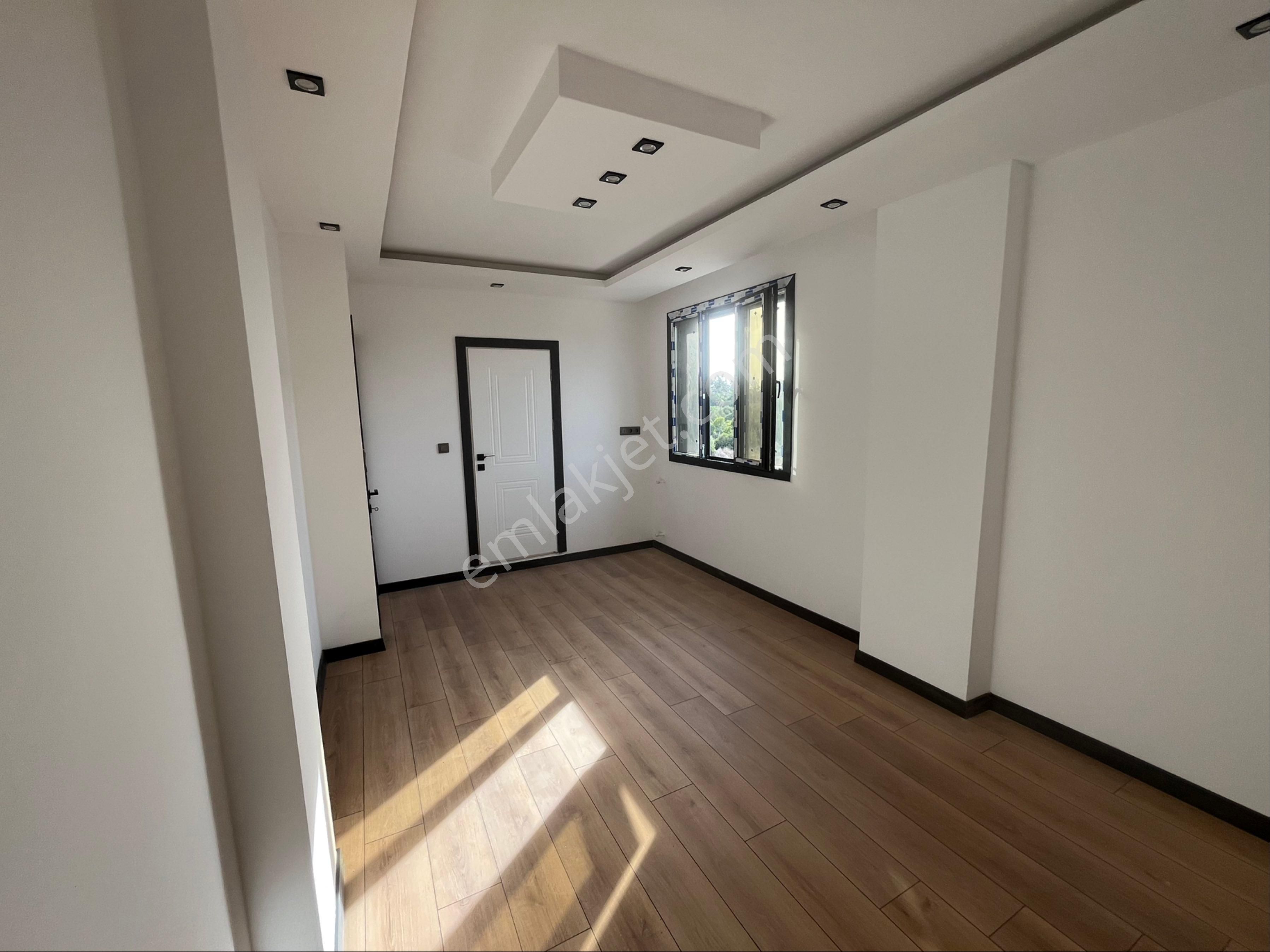 Zirve Gayrimenkul'den Full Denize 1 Km Mesafede Tam Mustakil 4+1 Villa - Görsel 30